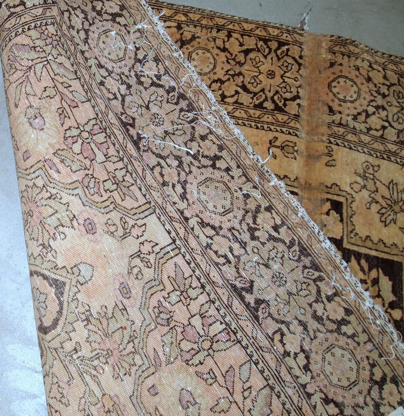 Wool Handmade Antique Sarouk Farahan Style Rug, 1880s, 1b733 For Sale
