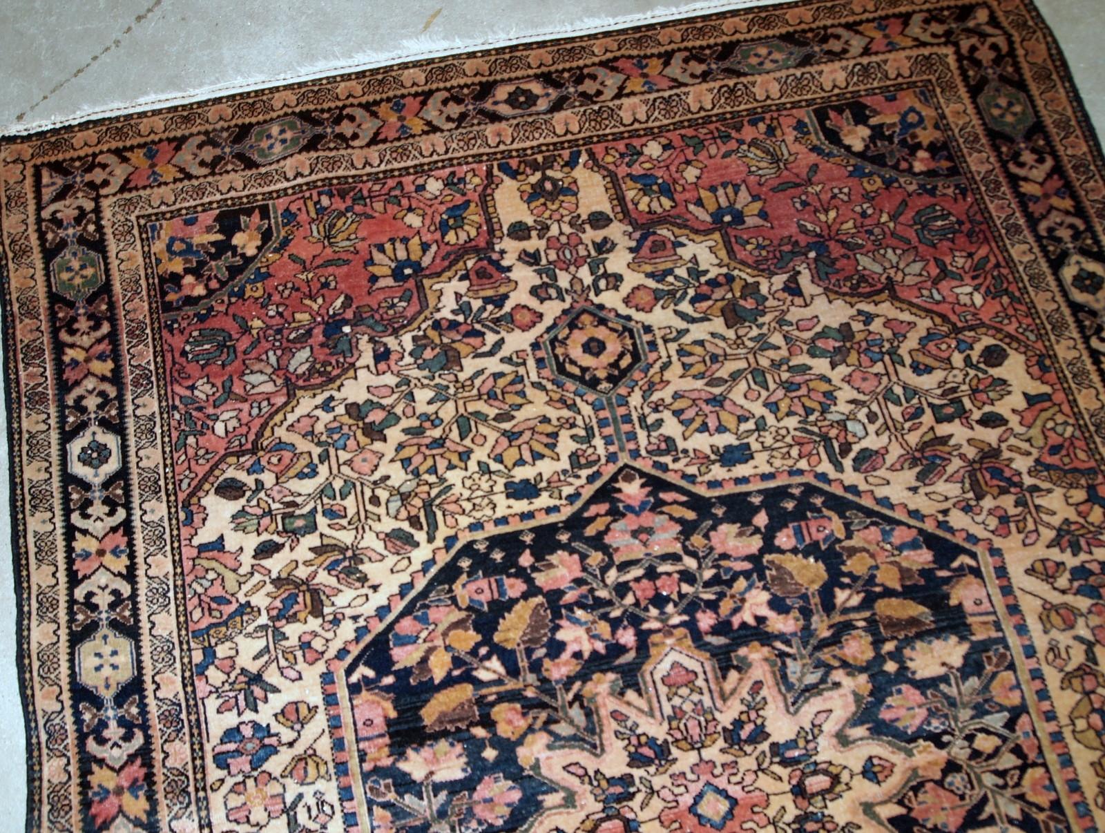 Annodato a mano Tappeto fatto a mano in stile Sarouk Farahan, 1900, 1B793 in vendita