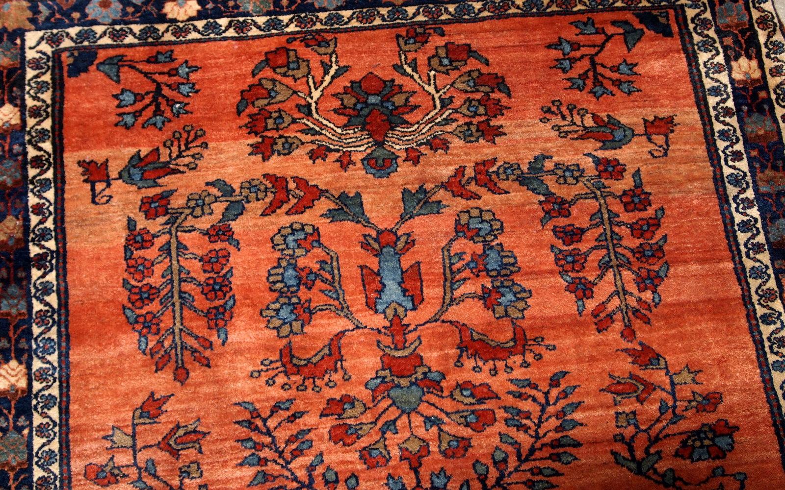 Wool Handmade Antique Sarouk Style Rug, 1900s, 1B694 For Sale