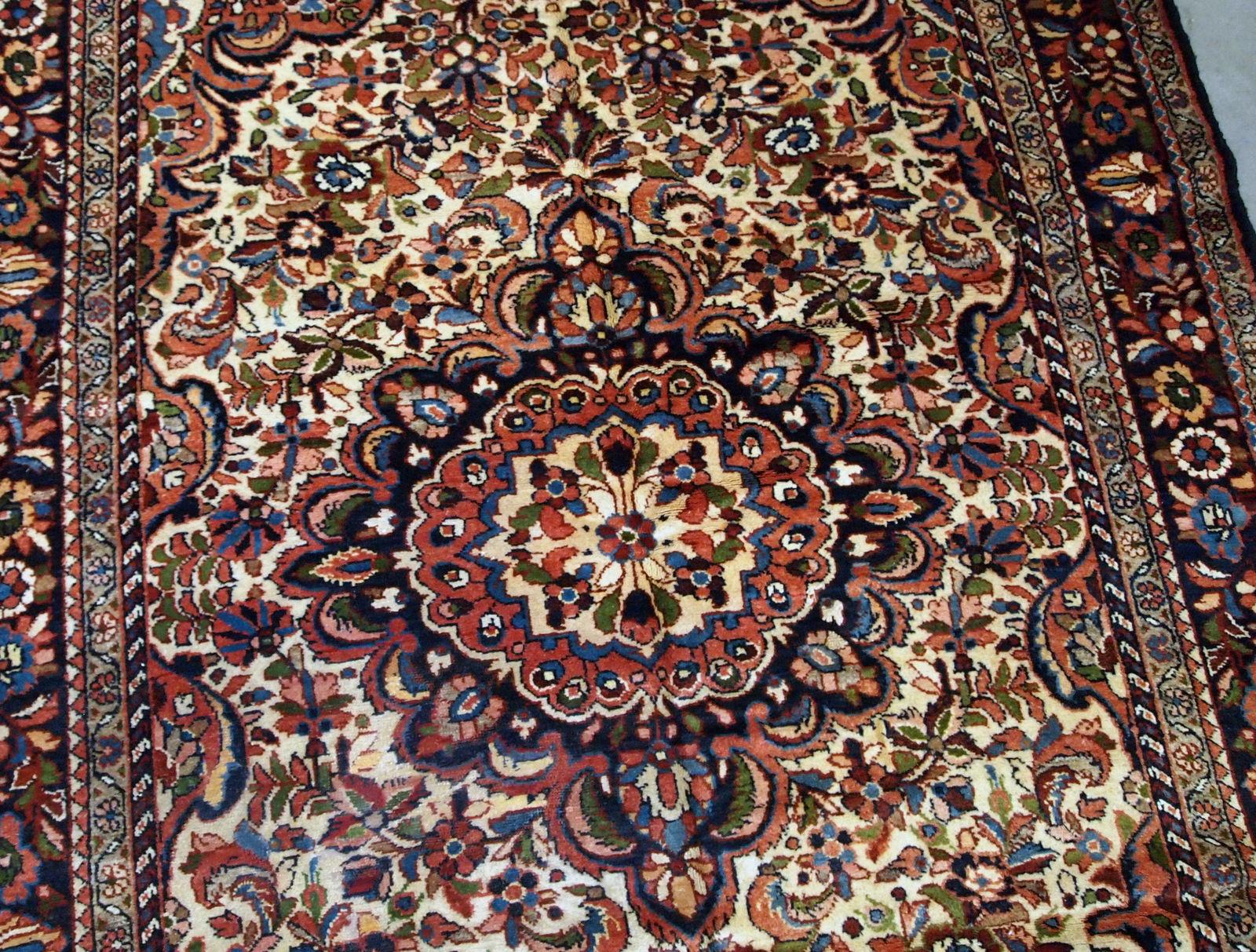 Handgefertigter antiker Teppich im Sarouk-Stil, 1900er Jahre, 1B709 im Angebot 1
