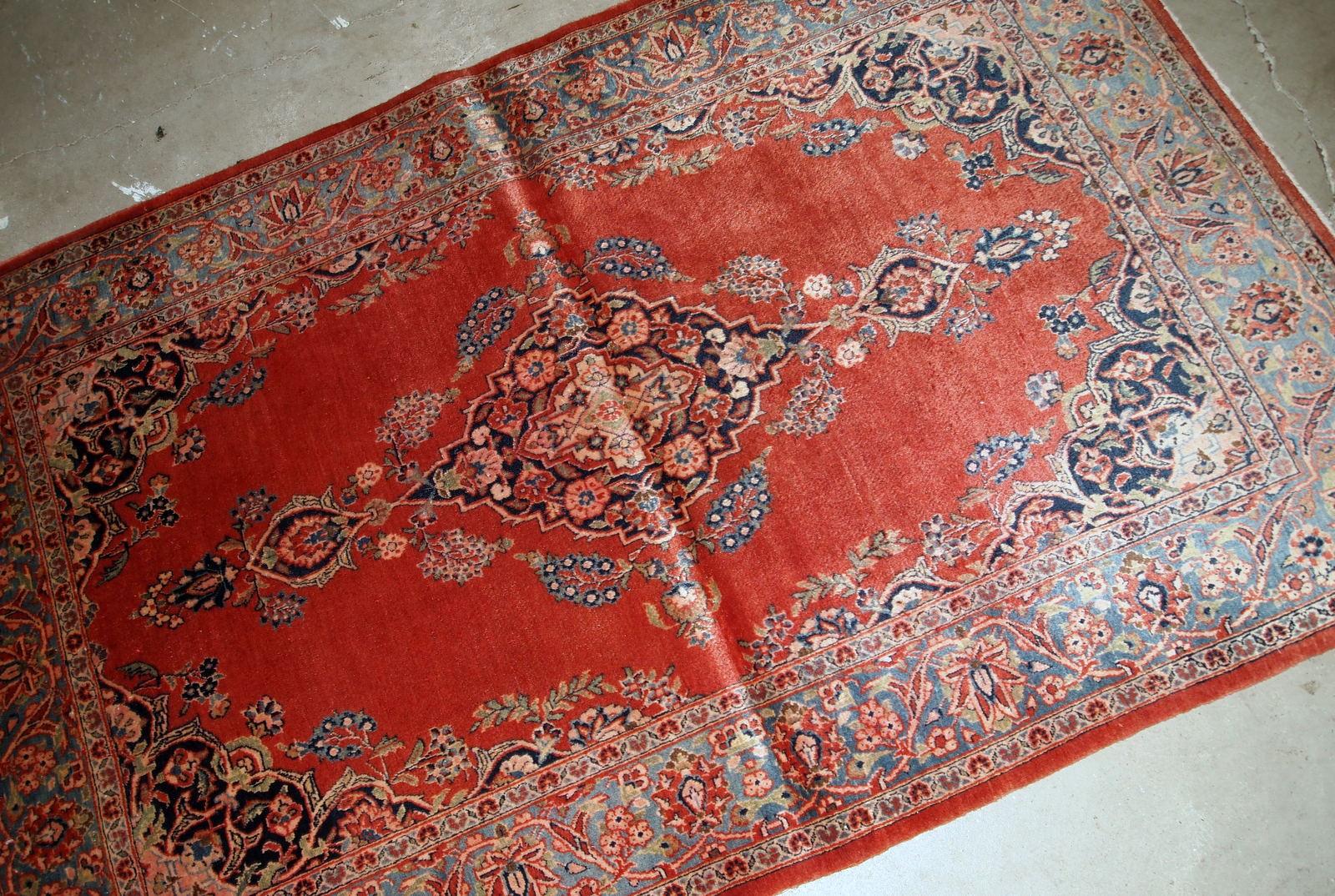 Handmade Antique Sarouk Style Rug, 1910s, 1B832 In Good Condition For Sale In Bordeaux, FR