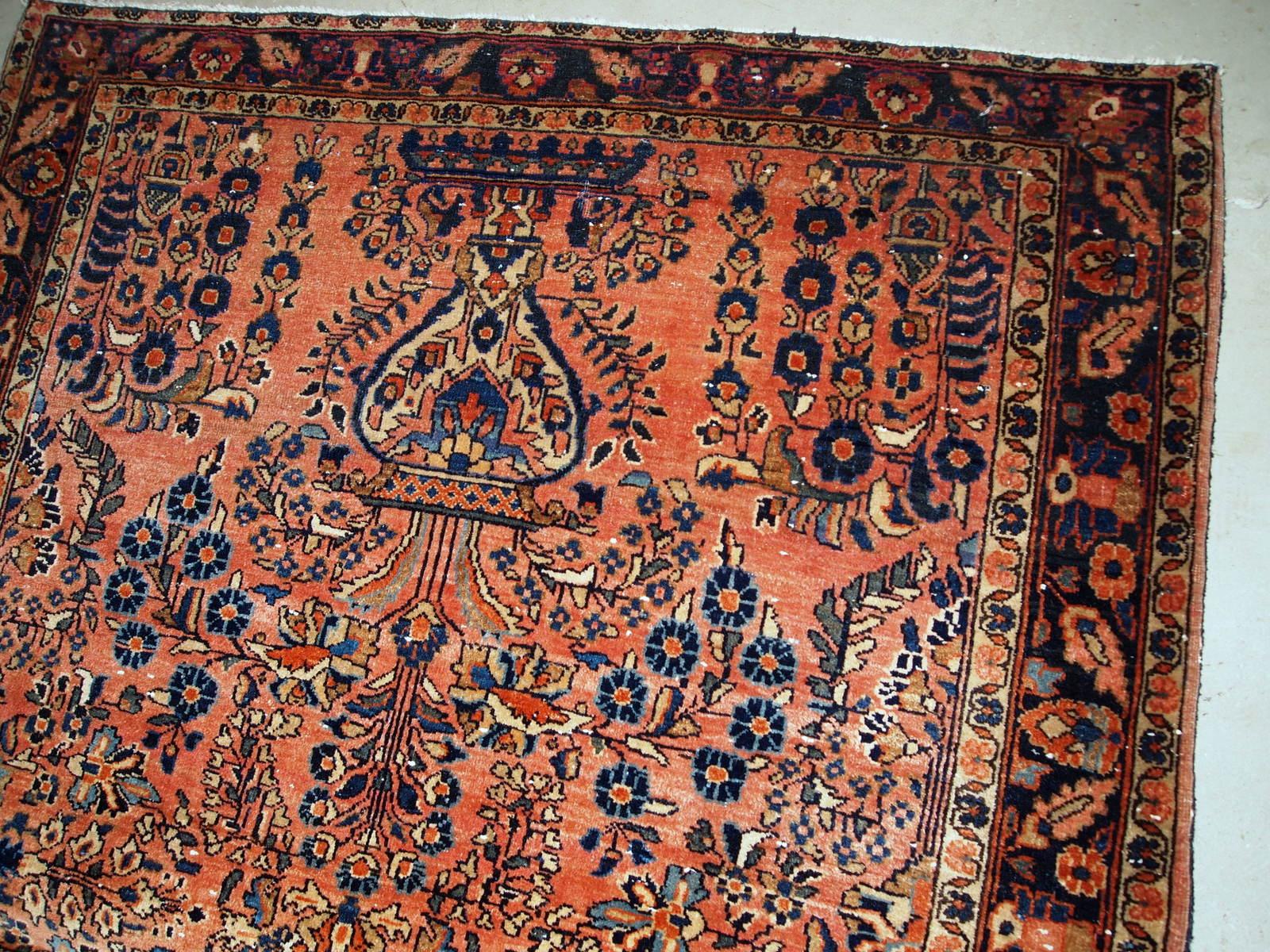 Early 20th Century Handmade Antique Sarouk Style Rug, 1920s, 1B747 For Sale
