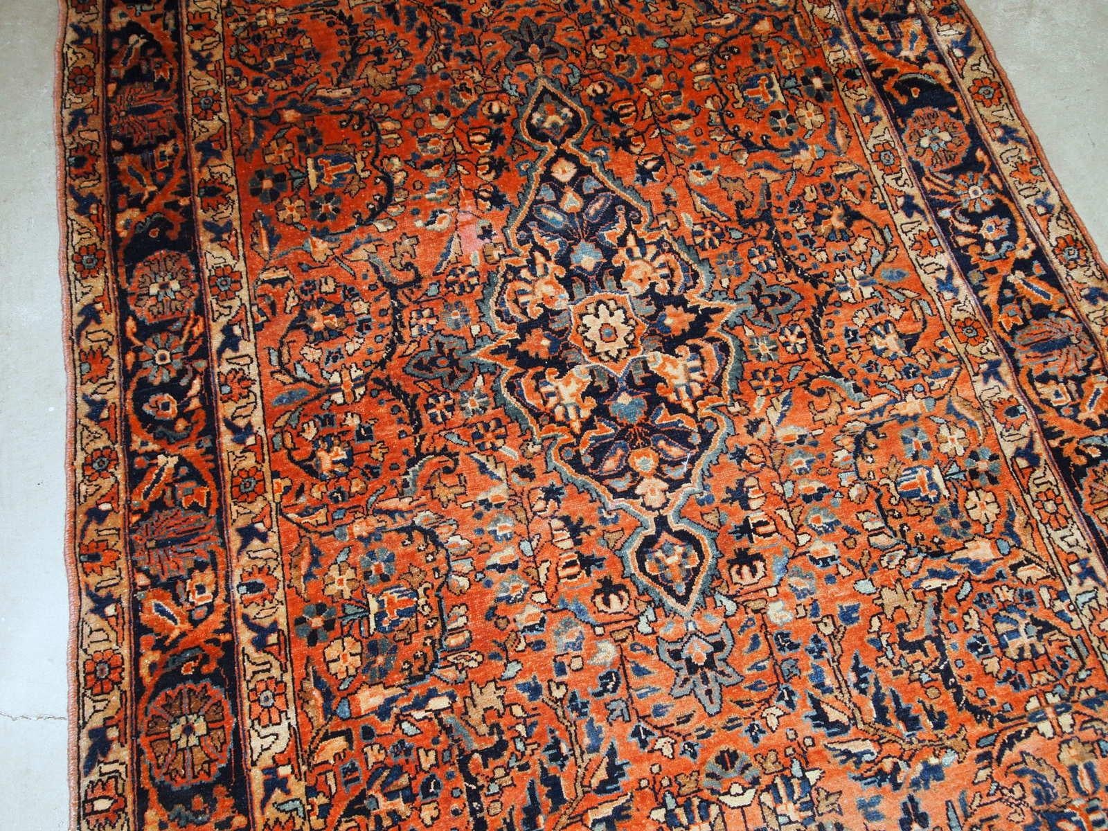 Handgefertigter antiker Teppich im Sarouk-Stil, 1920er Jahre, 1B783 im Angebot 2
