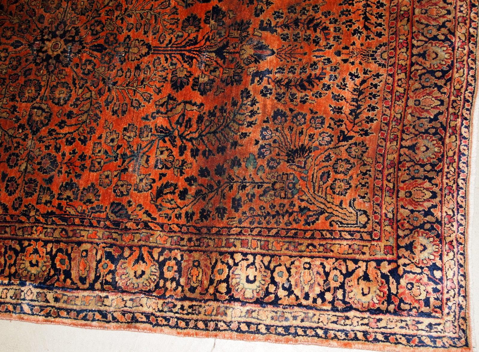 Handmade Antique Sarouk Style Rug, 1920s, 1B787 In Good Condition For Sale In Bordeaux, FR