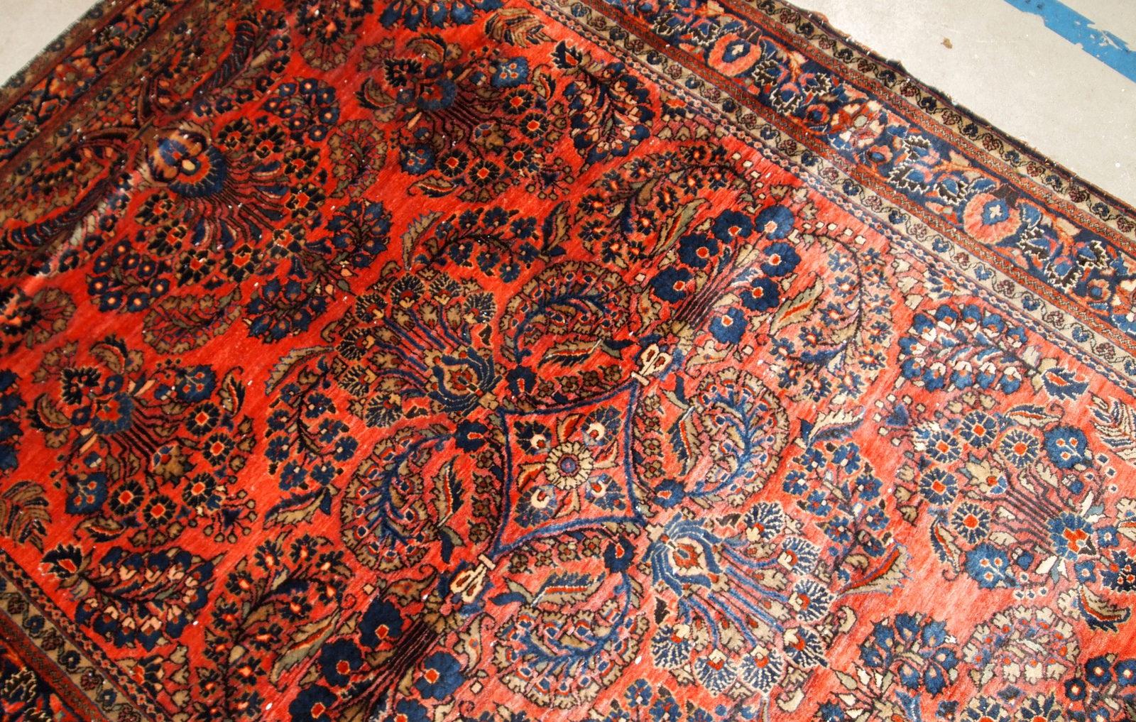 Hand-Knotted Handmade Antique Sarouk Style Rug, 1920s, 1B790 For Sale