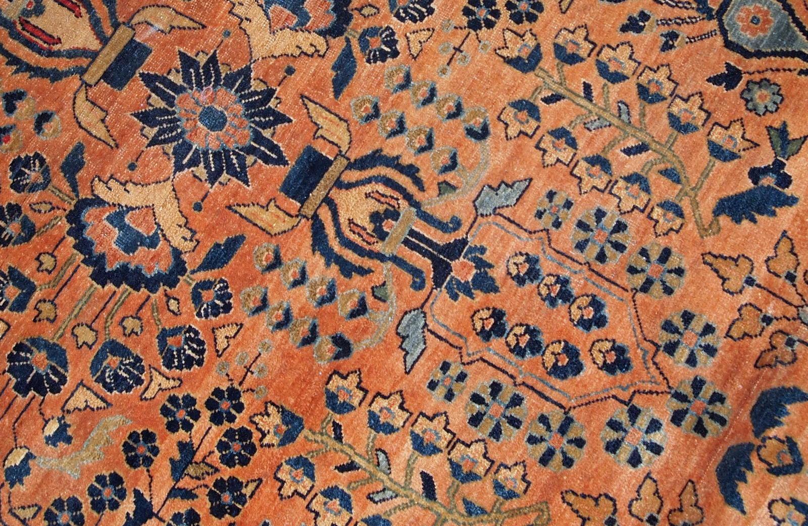 Handgefertigter antiker Teppich im Sarouk-Stil, 1920er Jahre, 1B792 im Zustand „Gut“ im Angebot in Bordeaux, FR