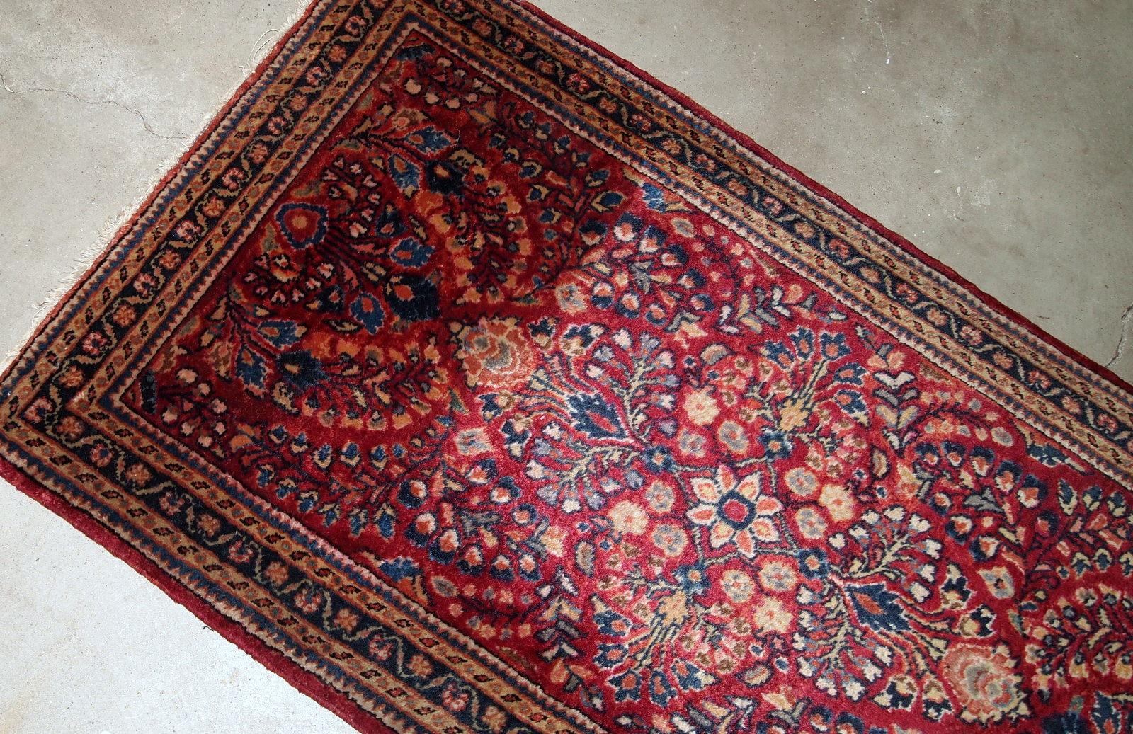 Handmade Antique Sarouk Style Rug, 1920s, 1B815 In Good Condition For Sale In Bordeaux, FR