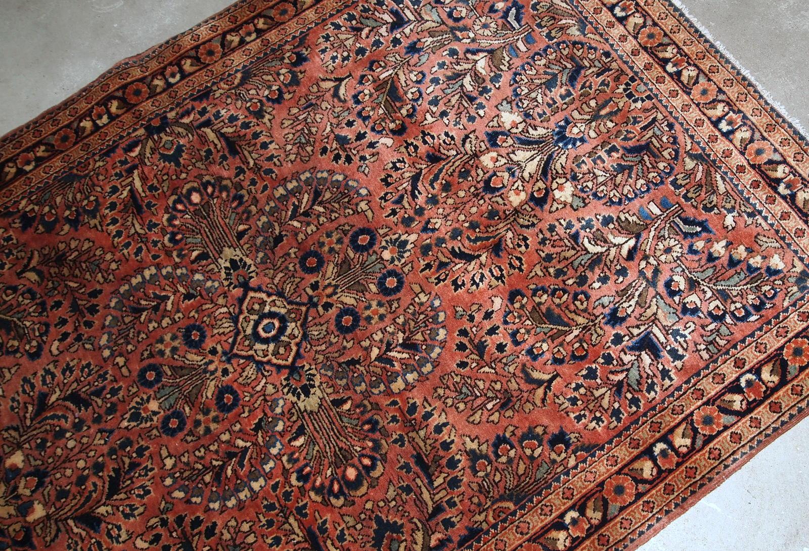 Wool Handmade Antique Sarouk Style Rug, 1920s, 1B823 For Sale