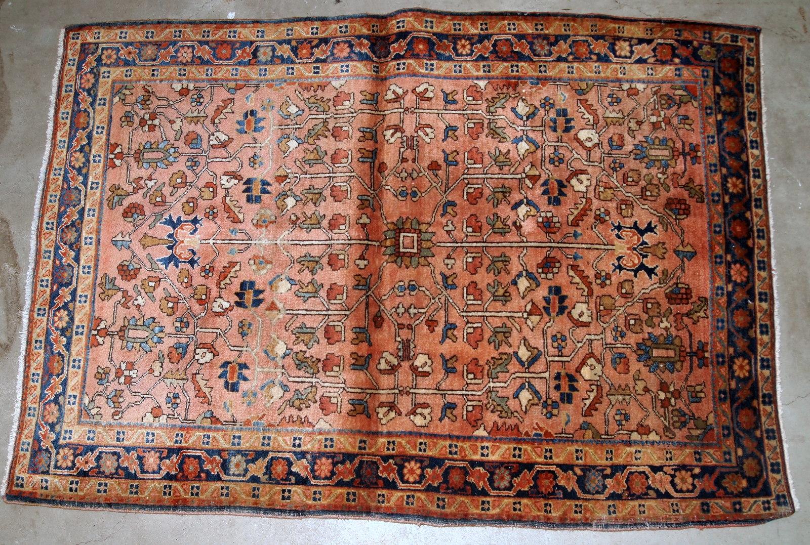 Handmade Antique Sarouk Style Rug, 1920s, 1B835 For Sale 2