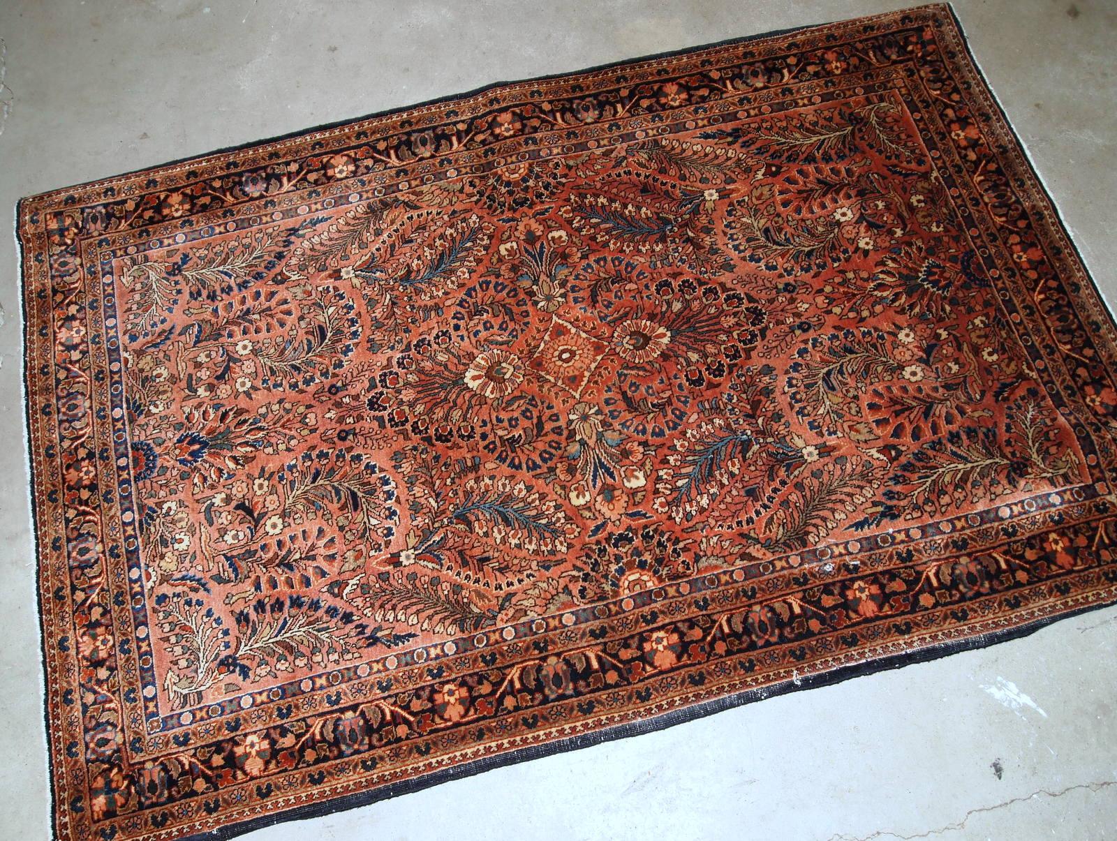 Asian Handmade Antique Sarouk Style Rug, 1920s, 1B843 For Sale