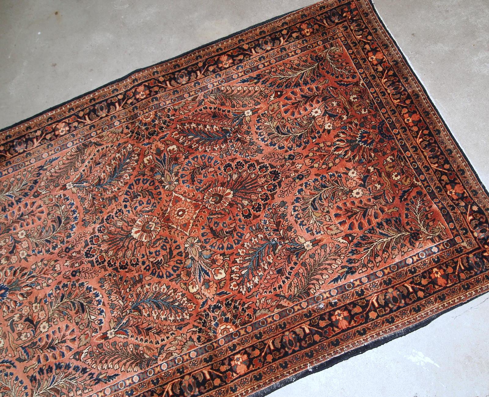 Early 20th Century Handmade Antique Sarouk Style Rug, 1920s, 1B843 For Sale