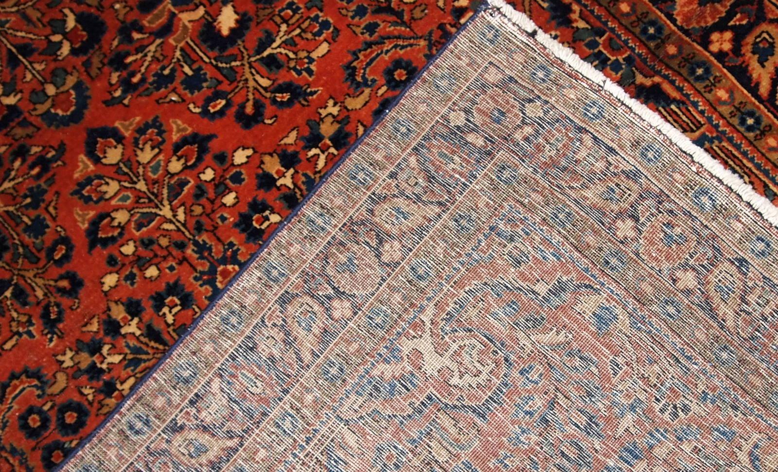 Handgefertigter antiker Teppich im Sarouk-Stil, 1920er Jahre, 1B695 (Asiatisch) im Angebot