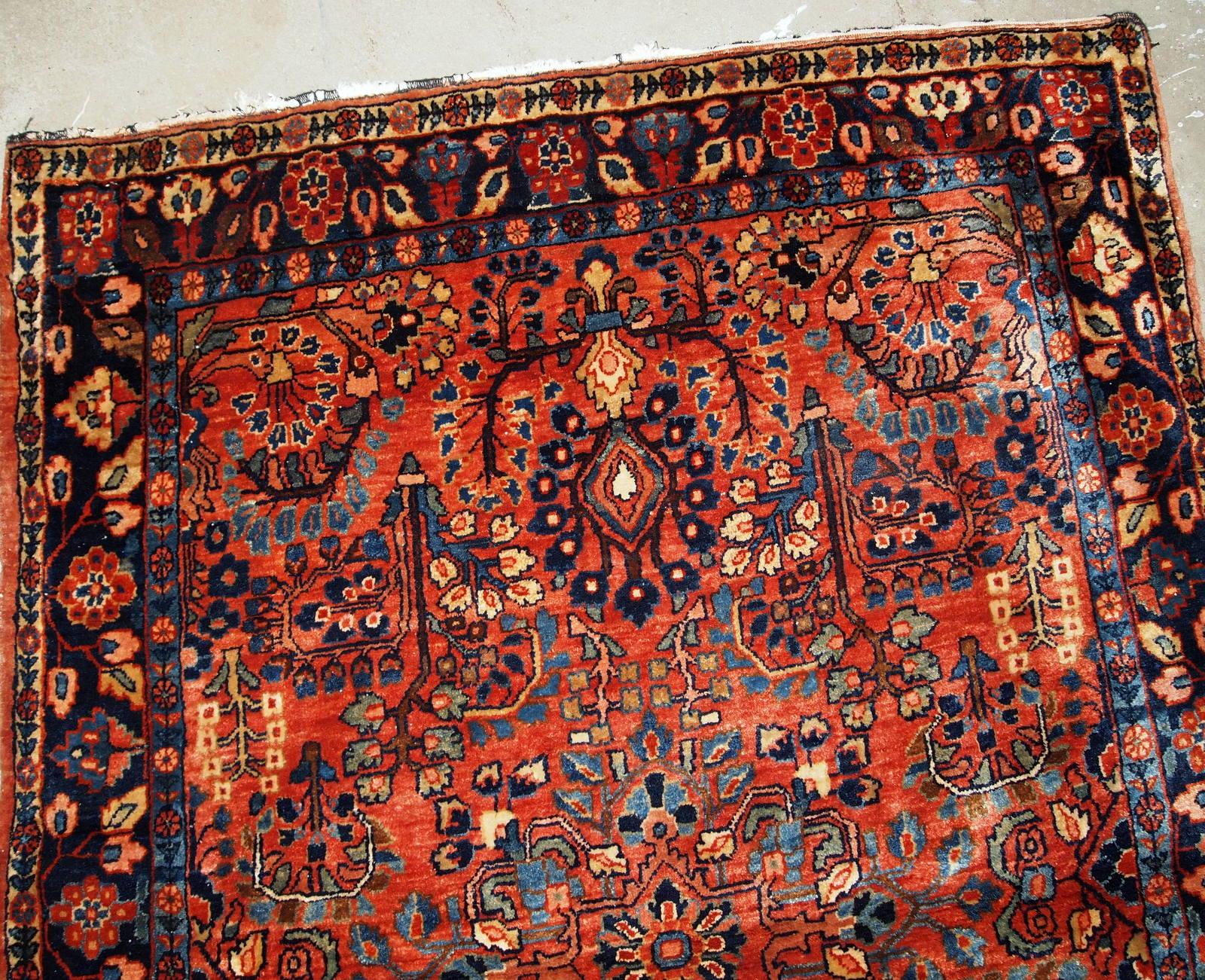 Asian Handmade antique Sarouk style rug, 1920s, 1B697 For Sale