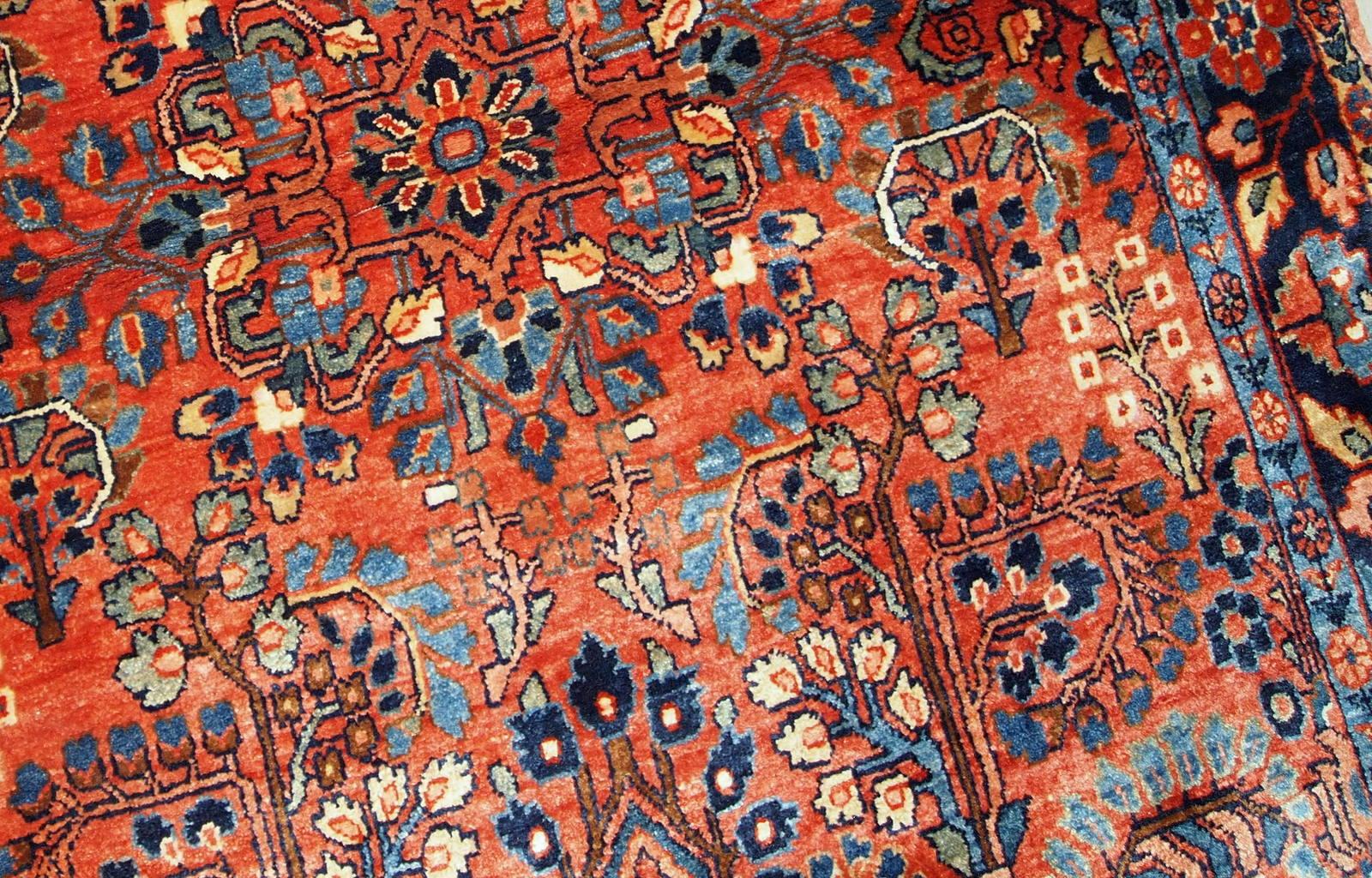 Handmade antique Sarouk style rug, 1920s, 1B697 In Good Condition For Sale In Bordeaux, FR