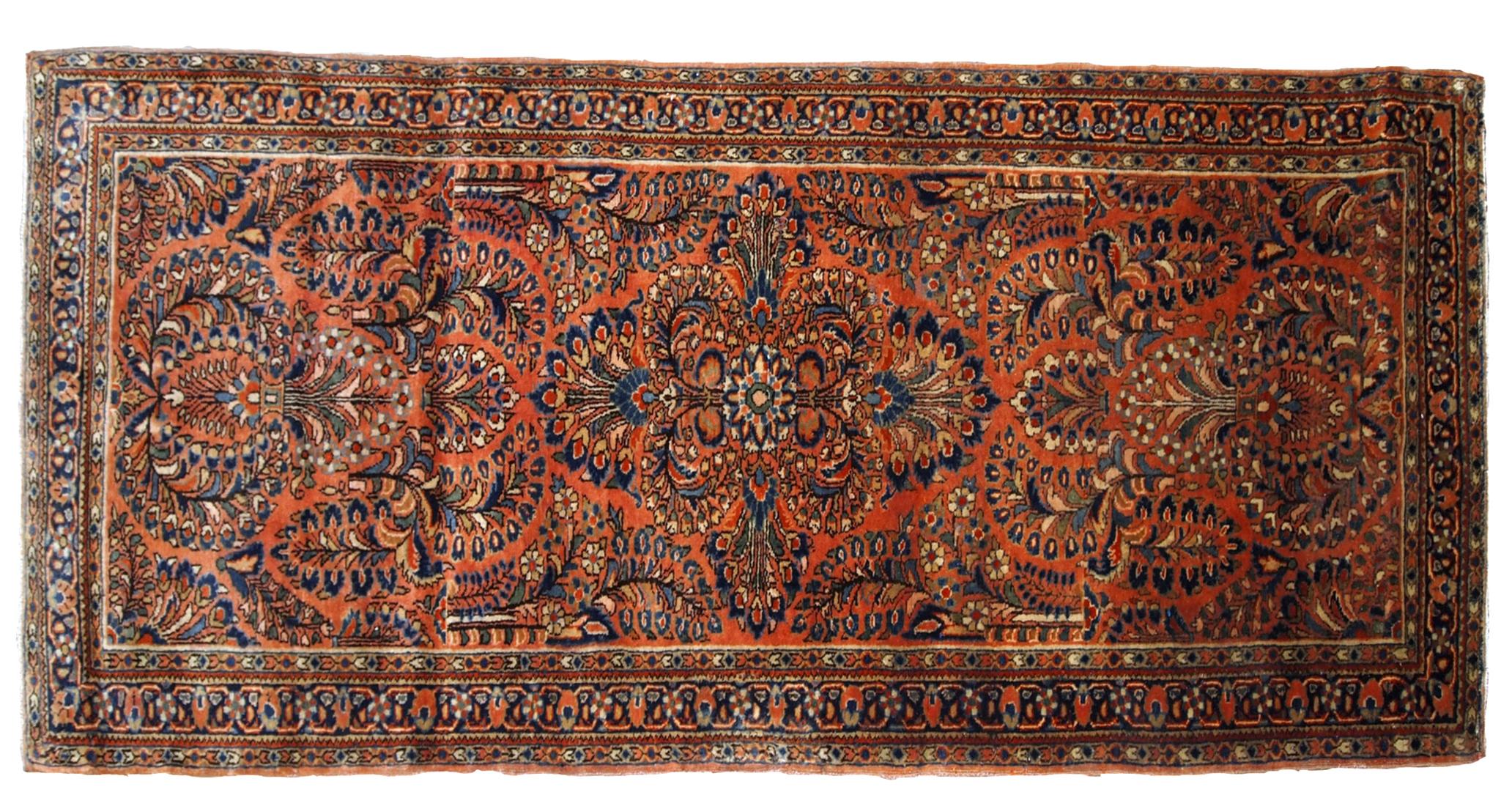 Early 20th Century Handmade Antique Sarouk Style Rug, 1920s, 1B696 For Sale