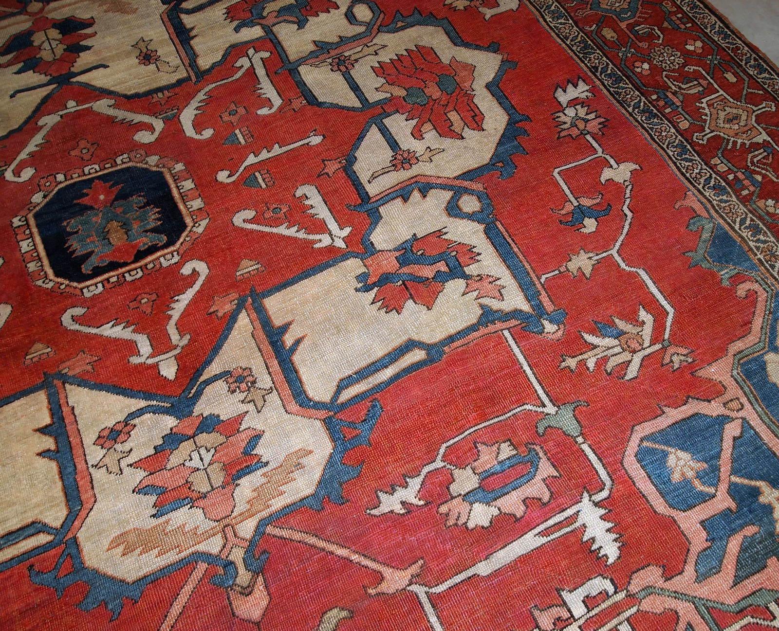 Handmade Antique Serapi Style Rug, 1880s, 1B798 In Good Condition In Bordeaux, FR