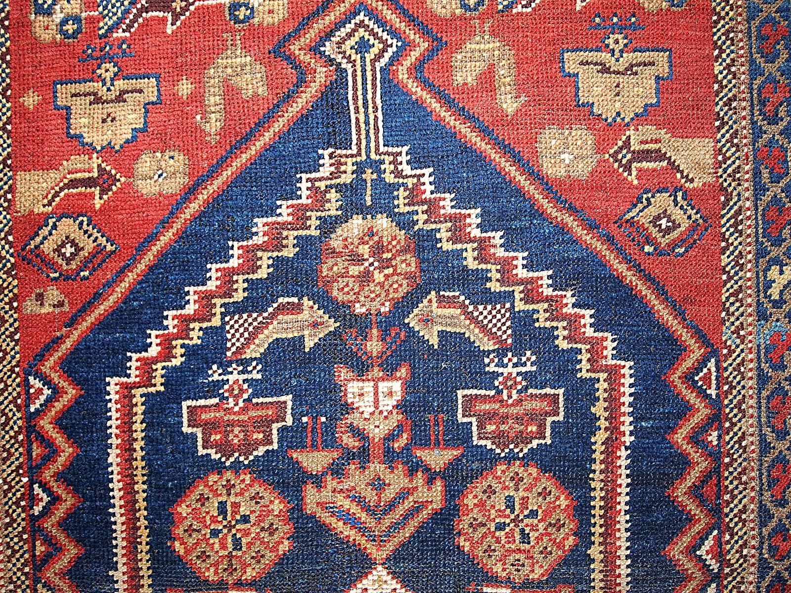 Handgefertigter antiker Teppich im Shiraz-Stil, 1920er Jahre, 1b223 (Asiatisch) im Angebot