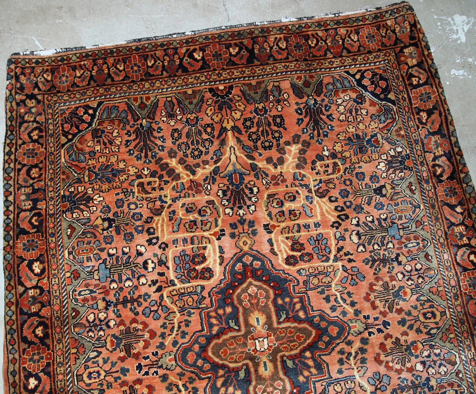 Early 20th Century Handmade Antique Sarouk Style Rug, 1920s, 1B699 For Sale