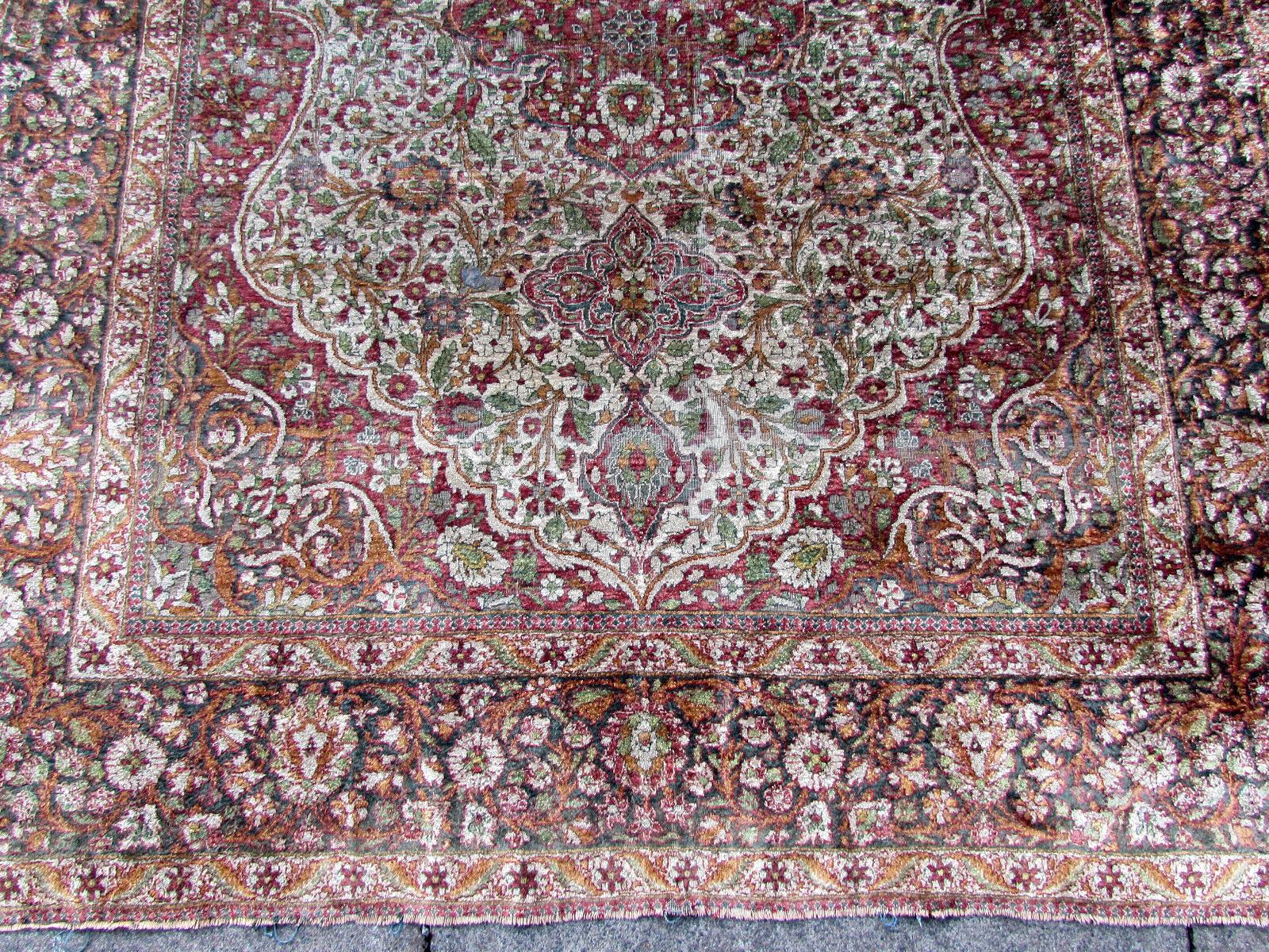 Hand-Knotted Handmade Antique Tabriz Style Rug, 1910s, 1Q0210