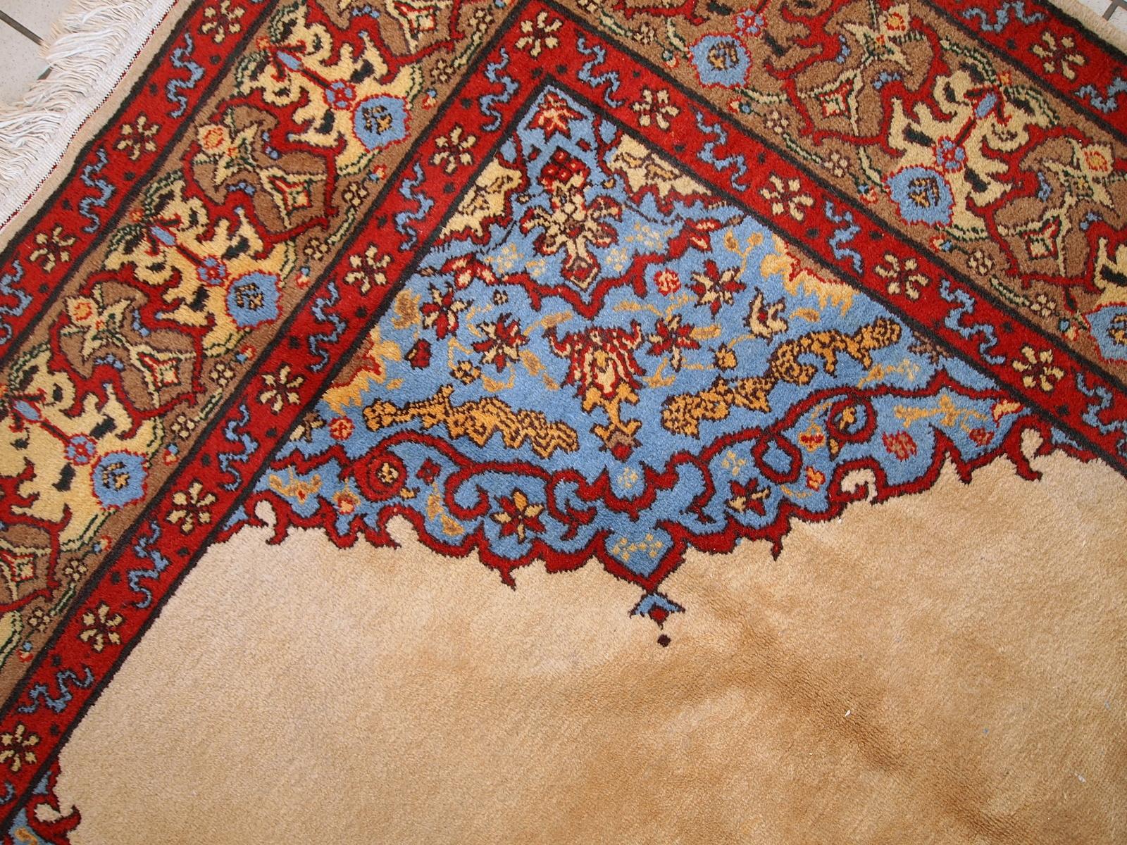 Handgefertigter antiker Teppich im Täbris-Stil, 1970er Jahre, 1C326 im Angebot 1