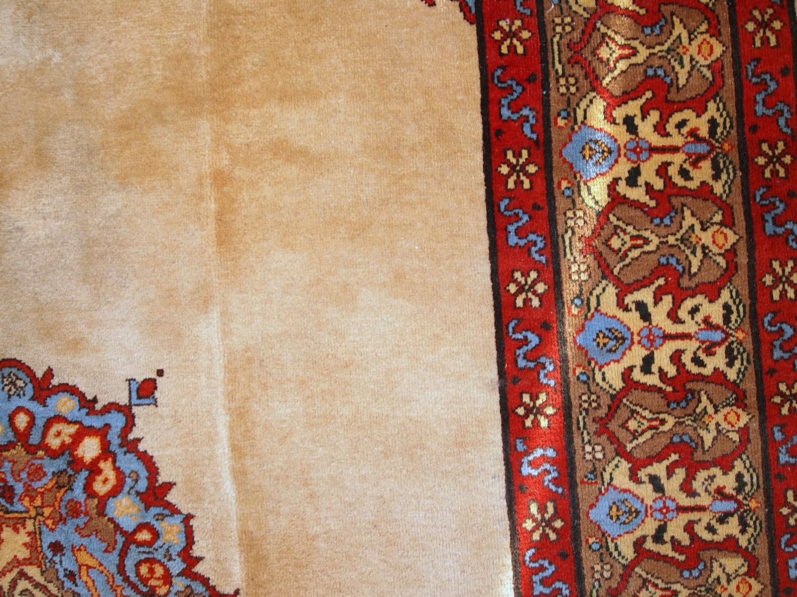 Handgefertigter antiker Teppich im Täbris-Stil, 1970er Jahre, 1C326 im Angebot 2