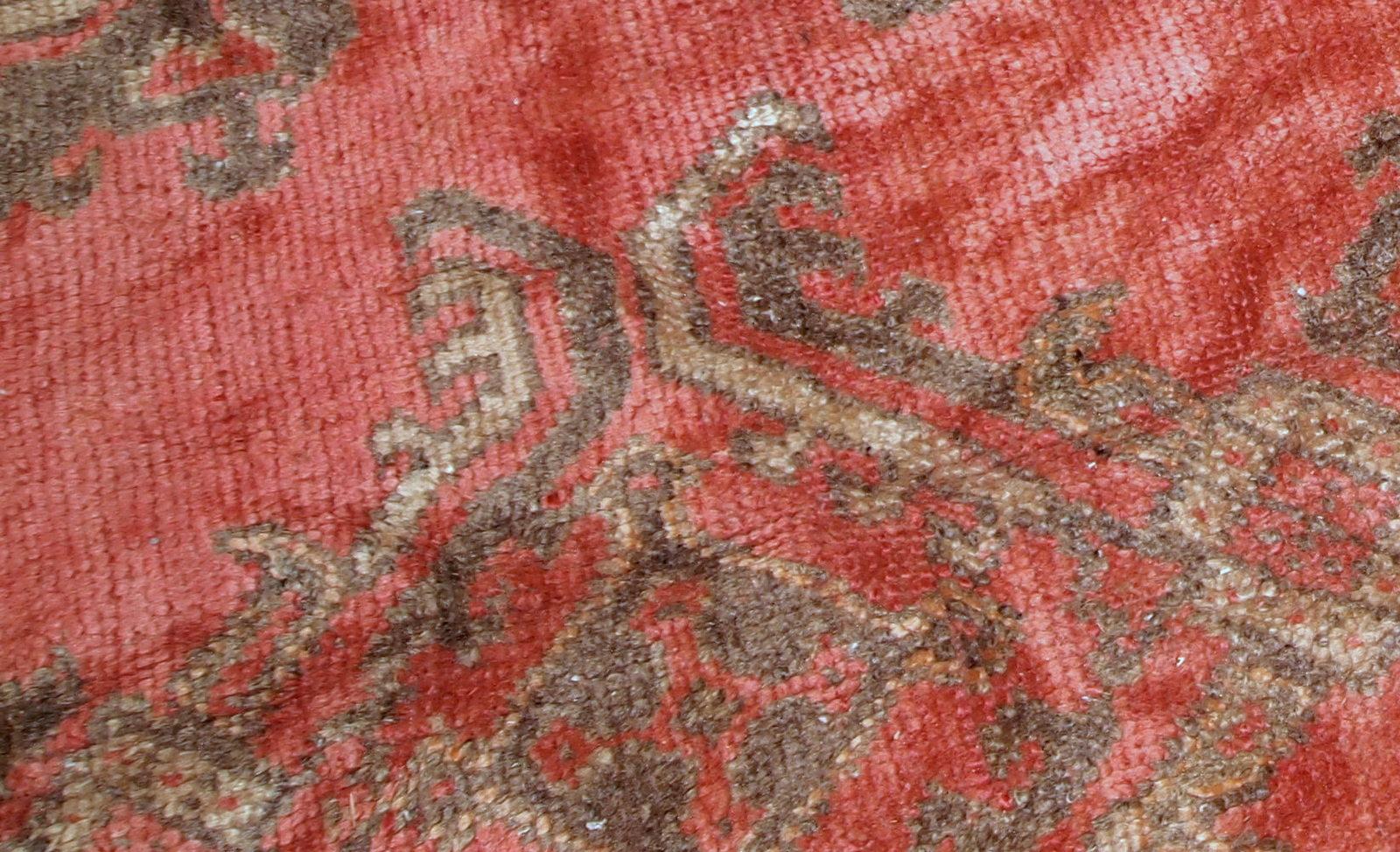 Handgefertigter antiker türkischer Oushak-Teppich, 1900er Jahre, 1B764 (Frühes 20. Jahrhundert) im Angebot