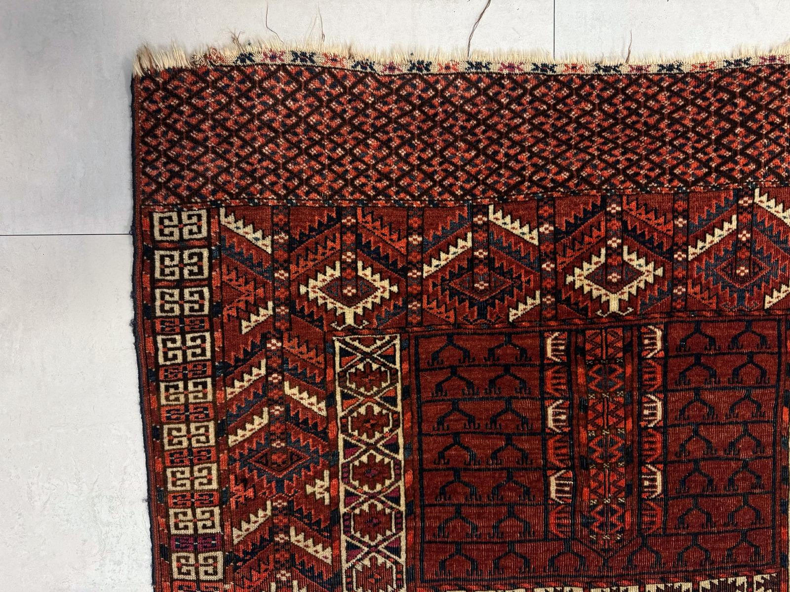 Alfombra Hachli turcomana antigua hecha a mano 3,6' x 4,7, años 1870 - 2B86 en Bueno estado para la venta en Bordeaux, FR