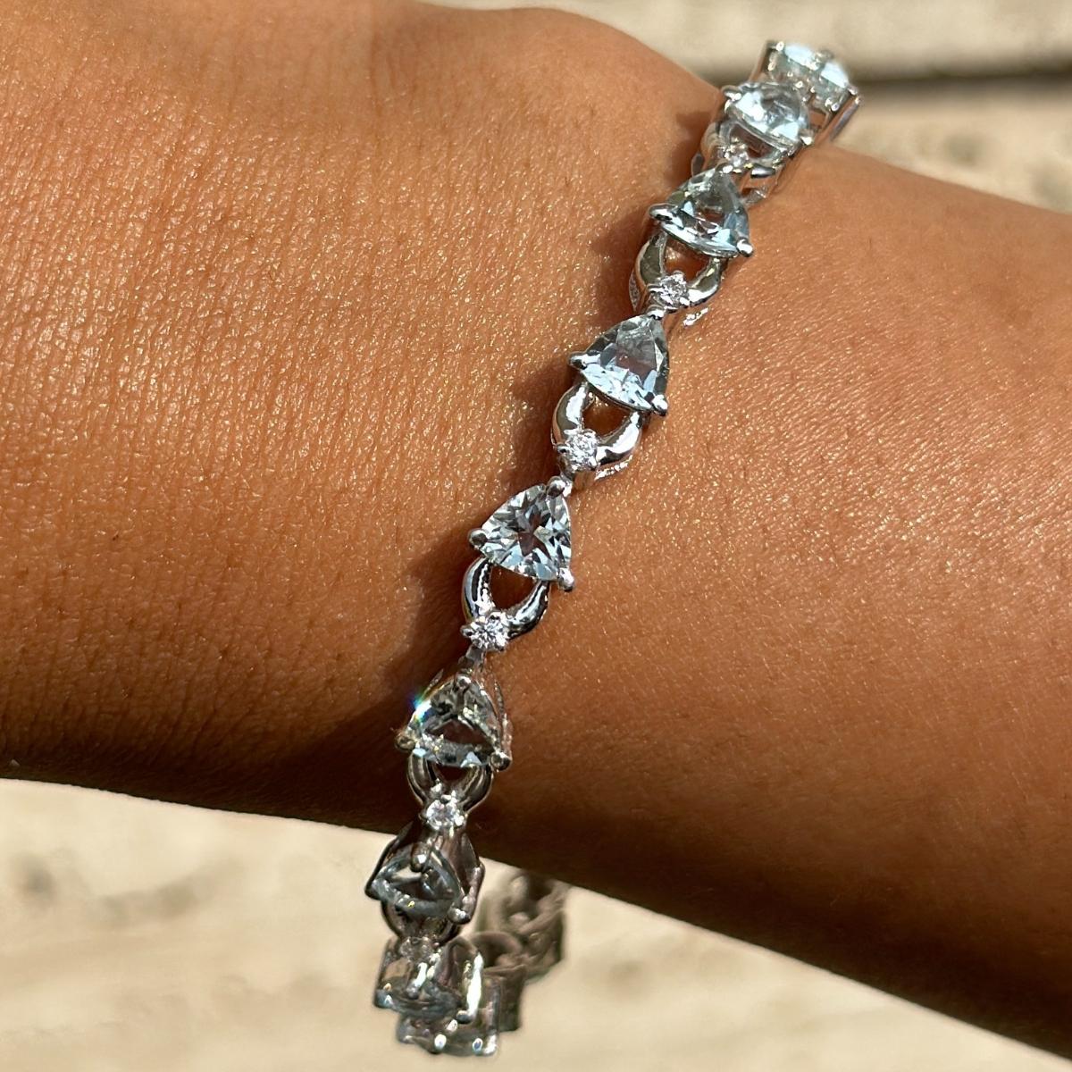 Women's Handmade Aquamarine Zircon Bracelet in 925 Sterling Silver Gift for Mom For Sale