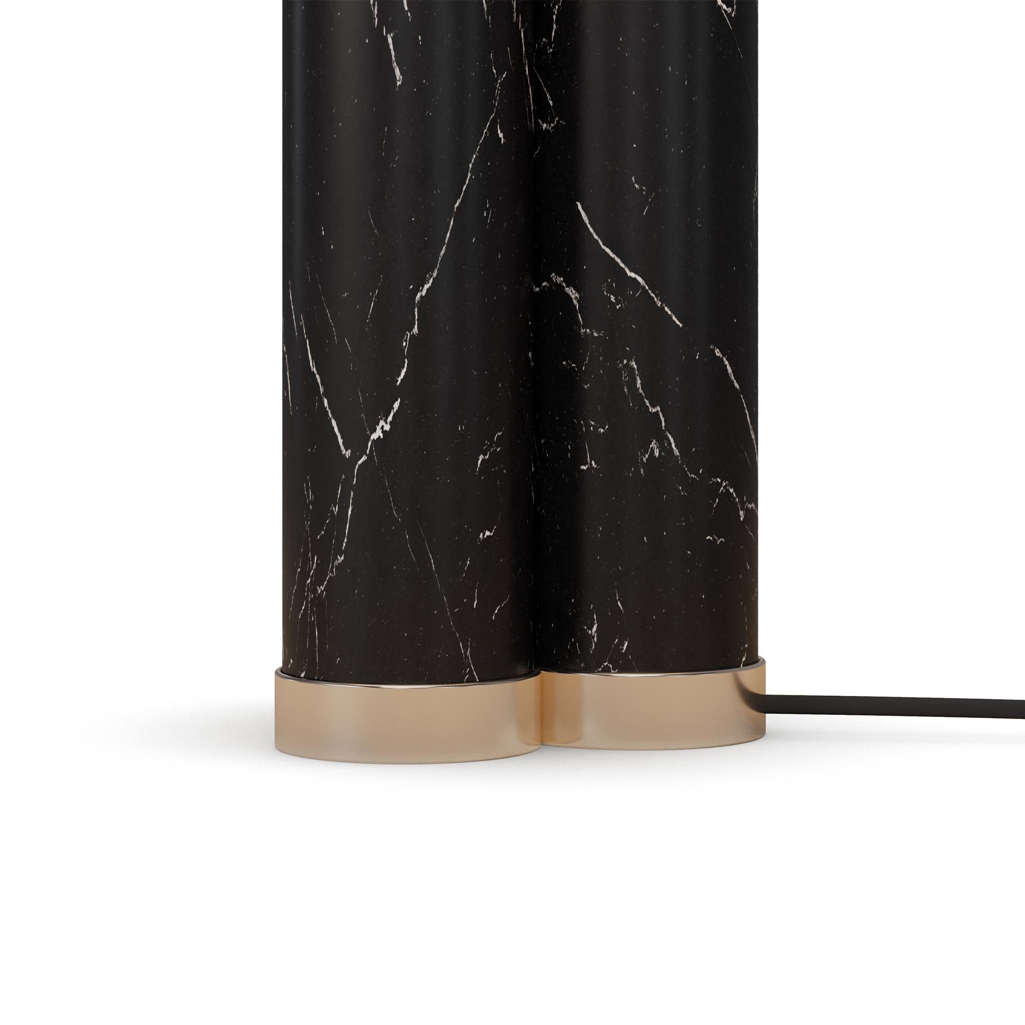 Lámpara de mesa Arnaud de mármol nero marquina hecha a mano by Nolita Harbour Hecho a mano en venta