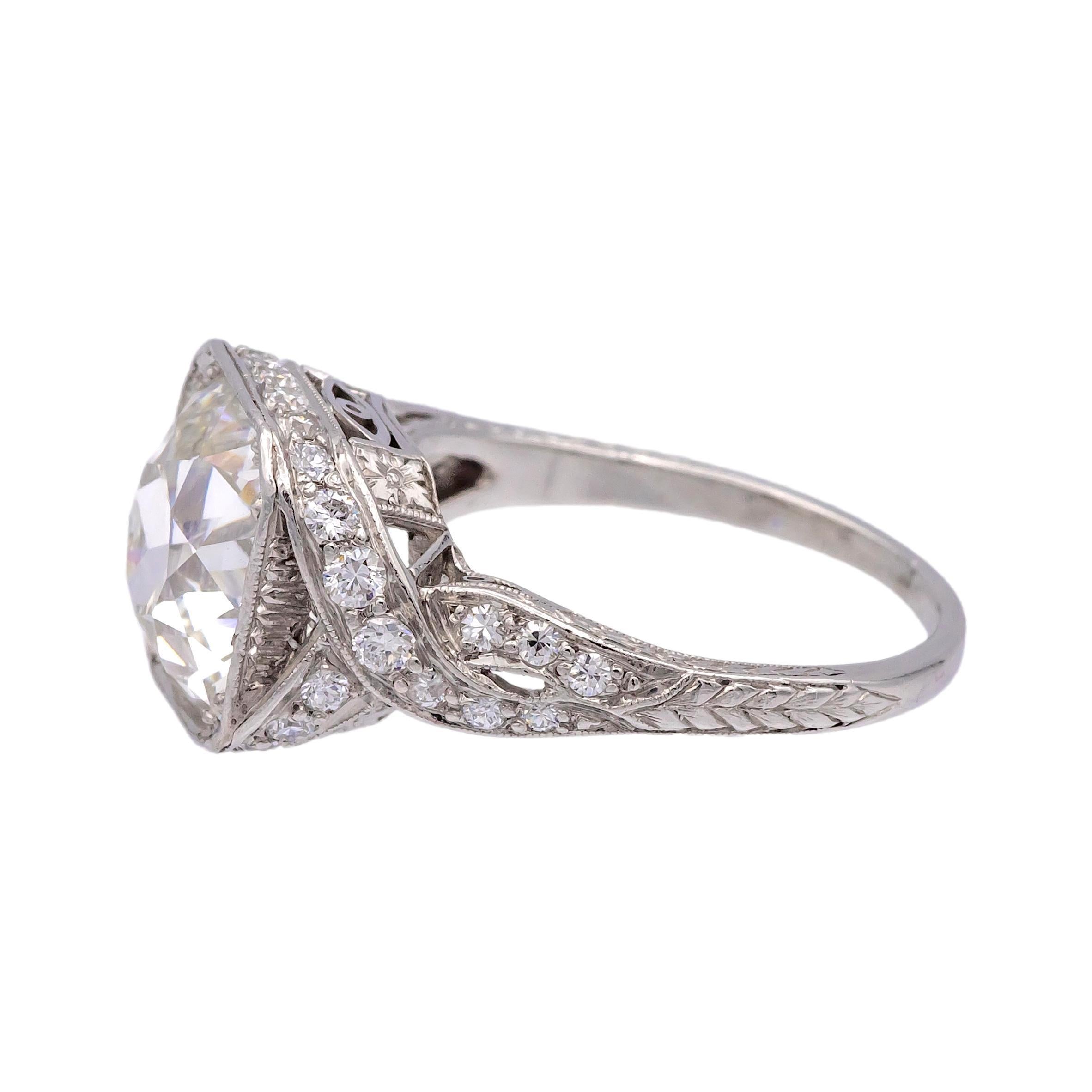 Women's Handmade Art Deco Platinum Ring 4.11 Ct Old Mine Cut Diamond – I/VS2 GIA For Sale