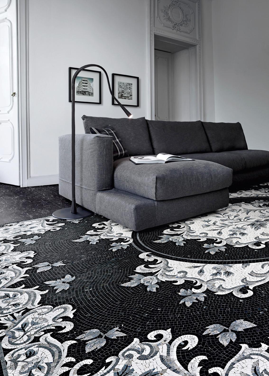 Die Herstellung des künstlerischen Mosaiks, das Design von unvergleichlicher Schönheit, die Erfindung des 