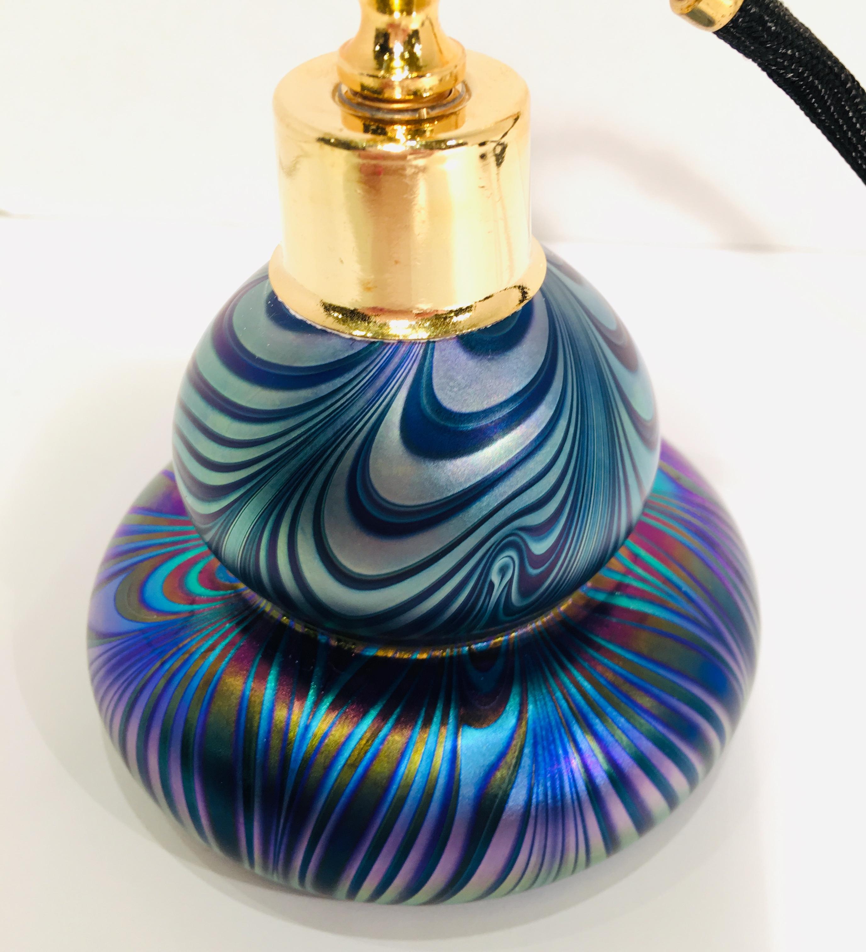Handmade Austrian Art Glass Perfume Bottle Atomizer Signed Oskar Karla from 1986 For Sale 1