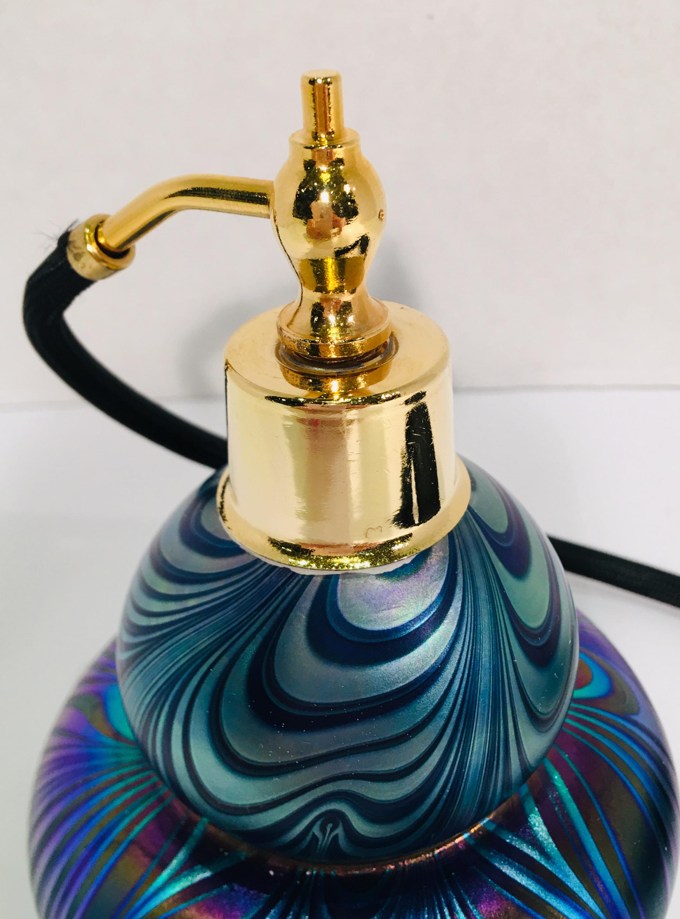 Handmade Austrian Art Glass Perfume Bottle Atomizer Signed Oskar Karla from 1986 In Excellent Condition For Sale In Tustin, CA