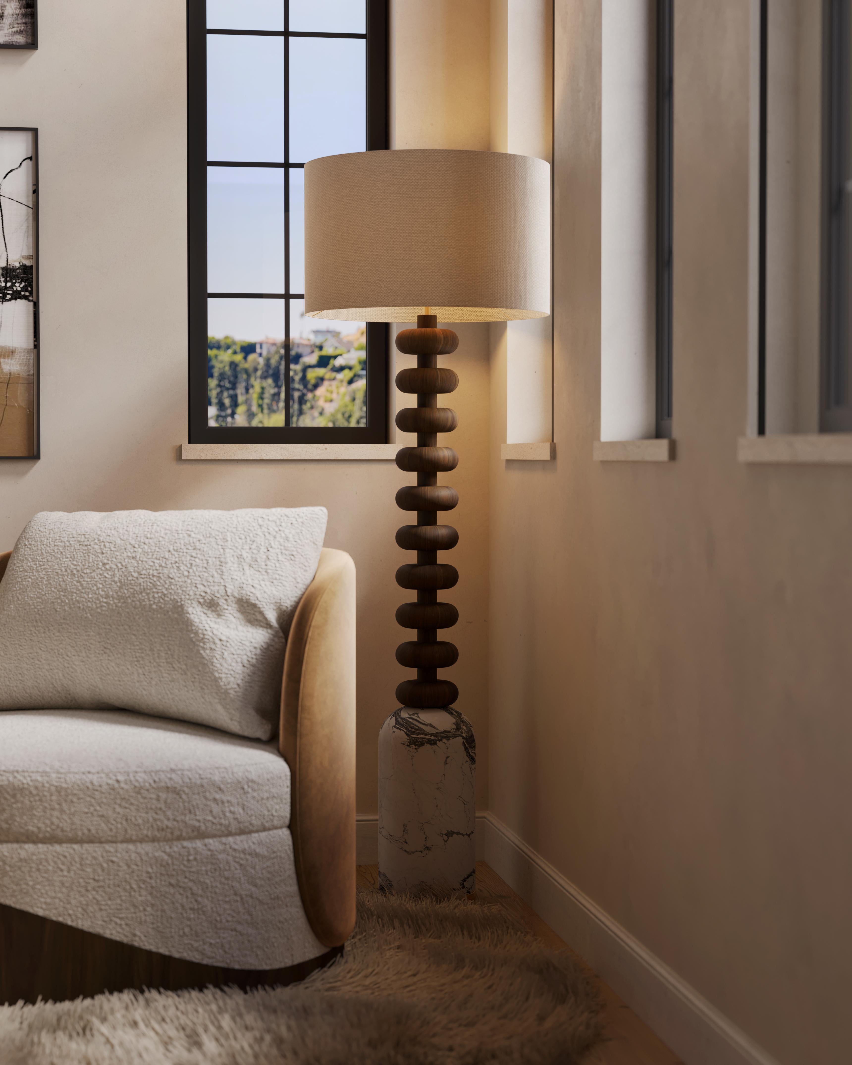 Poltrona Balli fatta a mano in Boucé con base in legno a onda di Nolita Harbour in vendita 1