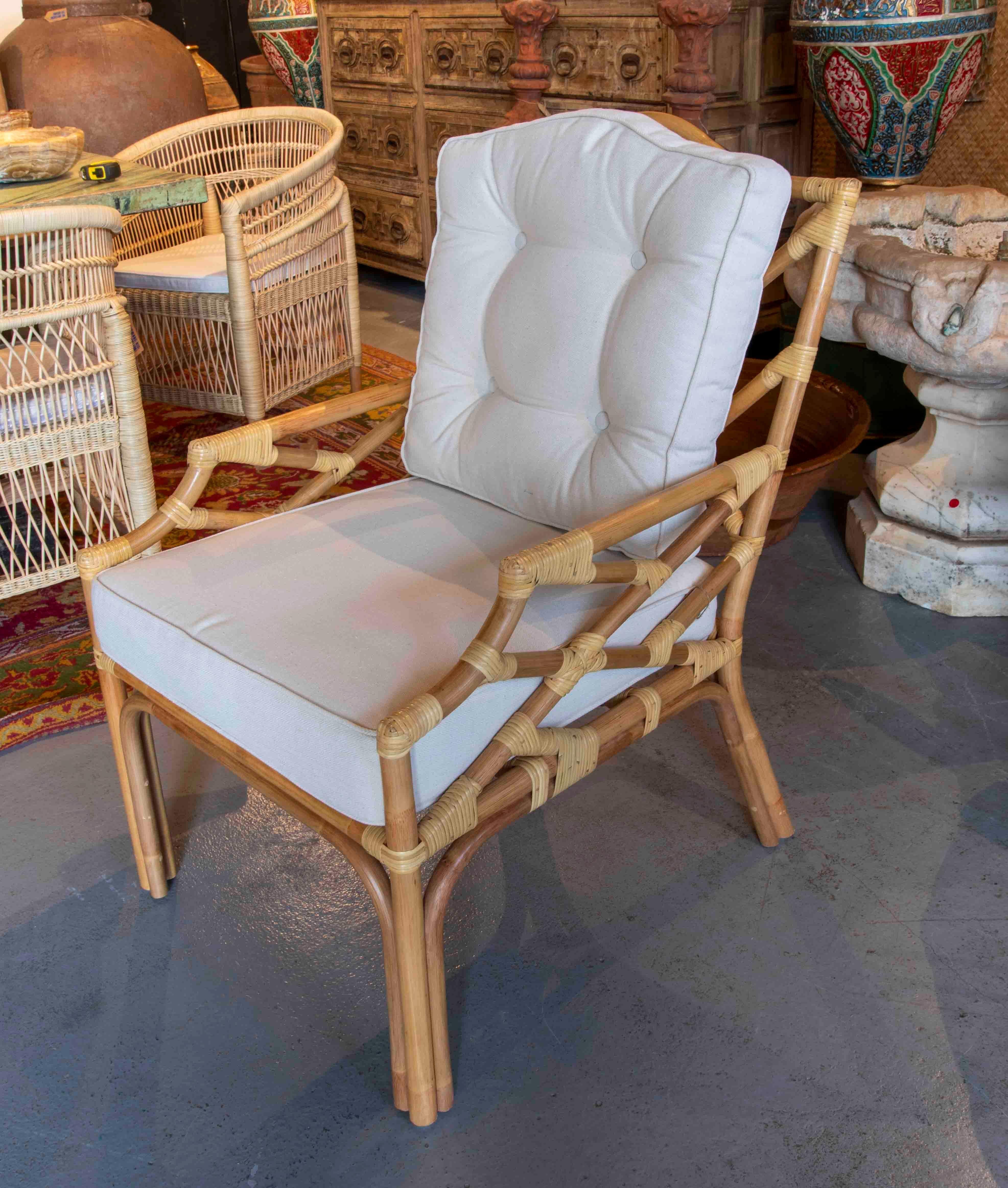 Handmade Bamboo Armchair with Beige Cushion For Sale 1