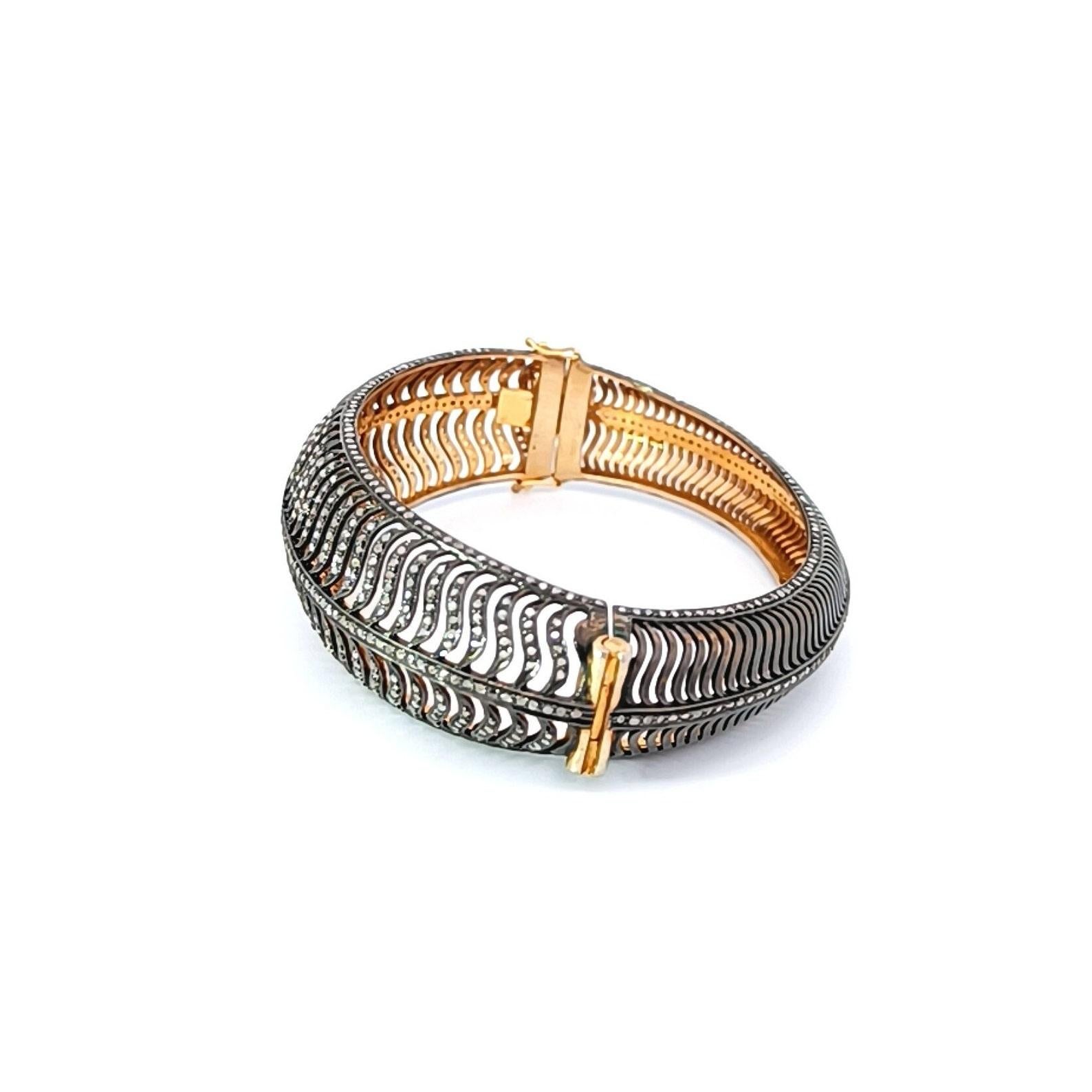 da uomo o donna Bangle fatto a mano in stile vittoriano Bangle in argento 925 Pave Diamond Bangle. in vendita