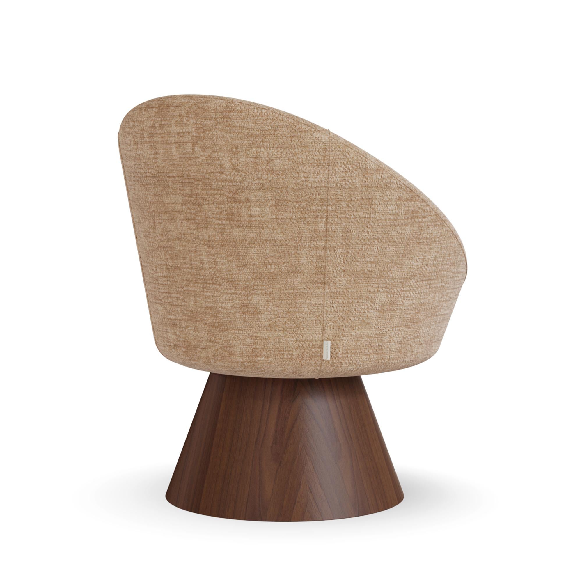 Silla de comedor artesanal Basqui de terciopelo tapizada by Nolita Harbour Portugués en venta