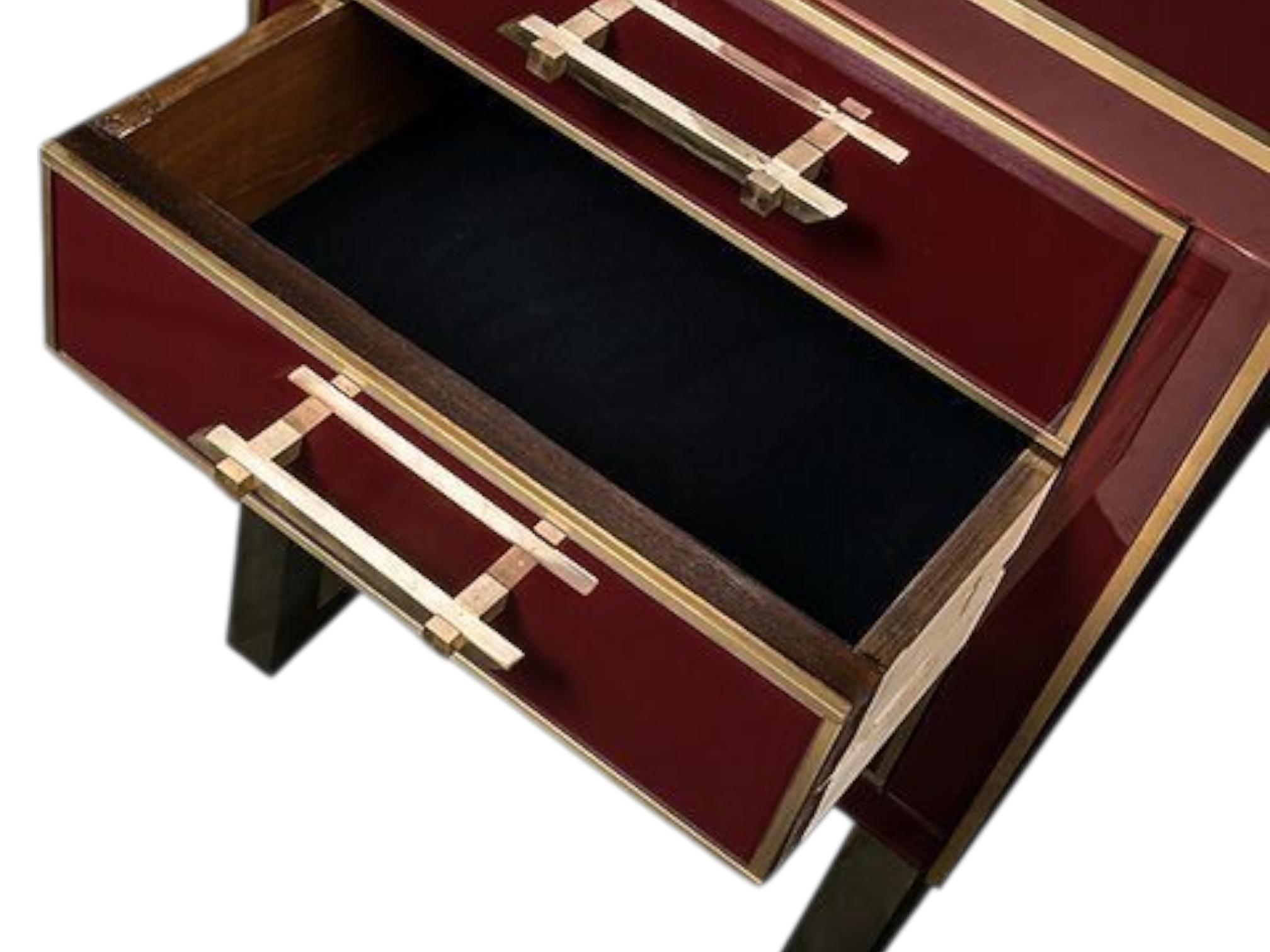 Handmade bedside tables by designer Justfurnitures customized glass and brass in vendita 3