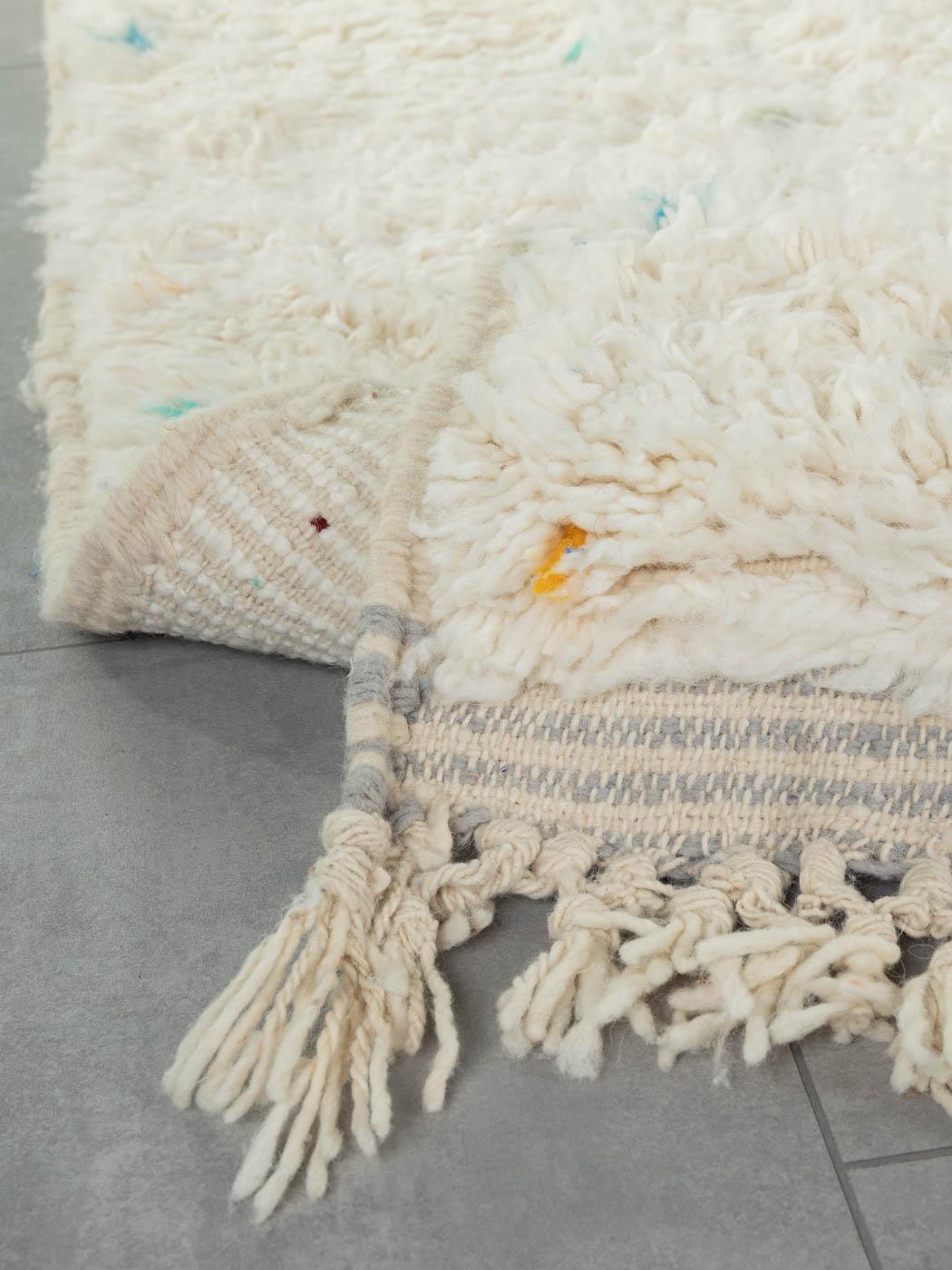 Tapis berbère Beni Ourain 100 % laine fait à la main Excellent état - En vente à Neuss, NW