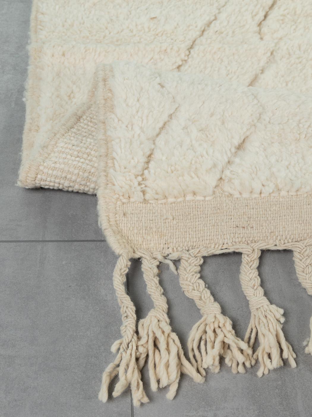 Handmade Berber Rug 100% Wool Beni Ourain For Sale 3