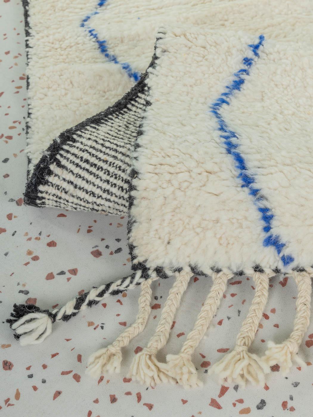 Handmade Berber Rug 100% Wool Beni Ourain Moroccan For Sale 5