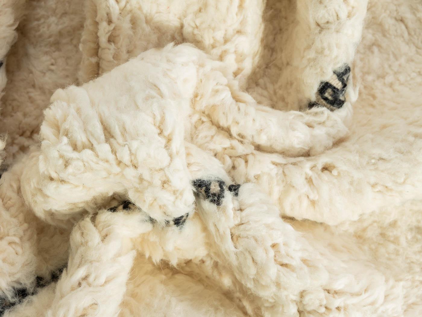 Handgefertigter Berberteppich 100% Wolle Marokkanisch Beni Ourain im Angebot 1