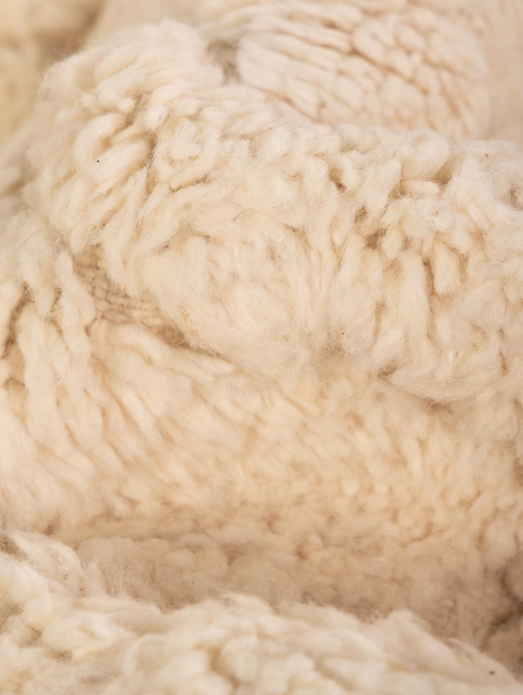Handmade Berber Rug 100% Wool Moroccan Beni Ourain For Sale 2