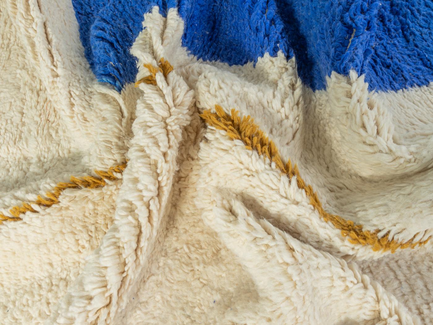 Handgefertigter Berberteppich marokkanisch 100% Wolle im Angebot 2