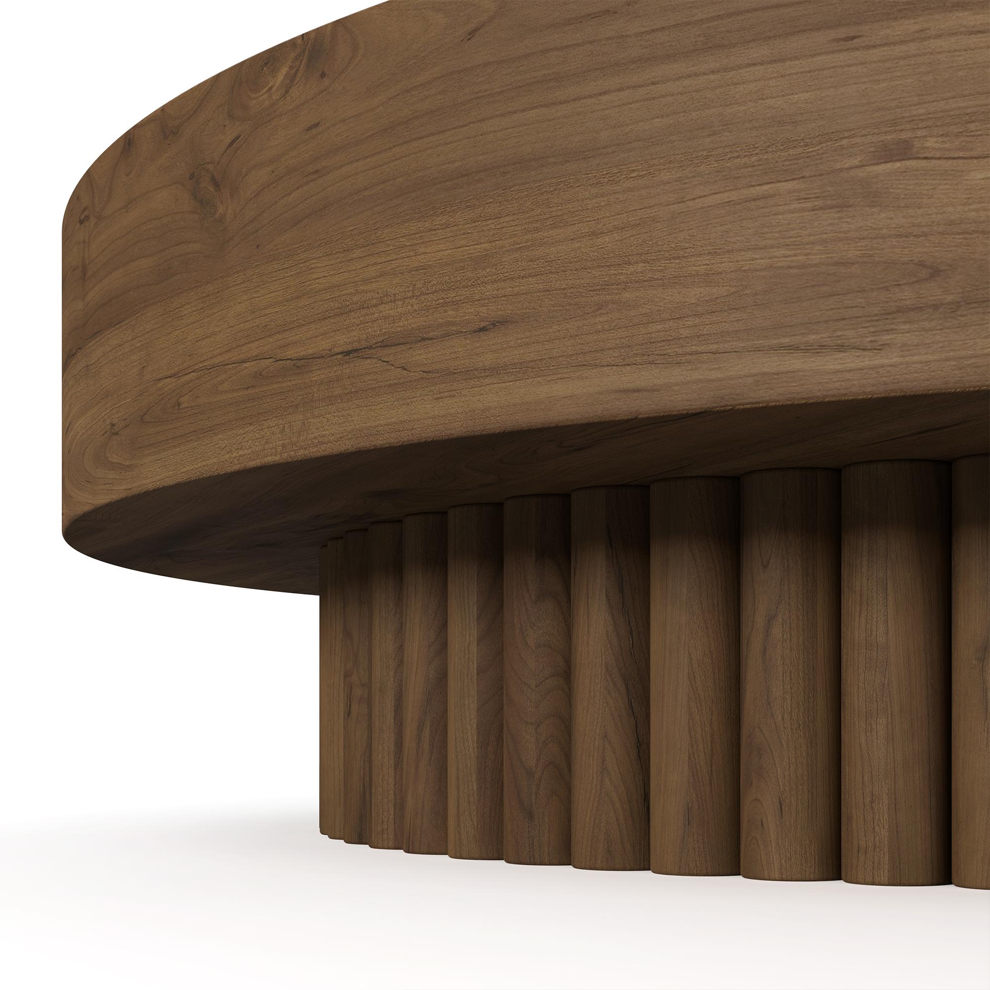Mesa baja Bettina de madera estriada con tapa de mármol hecha a mano por Nolita Harbour Portugués en venta