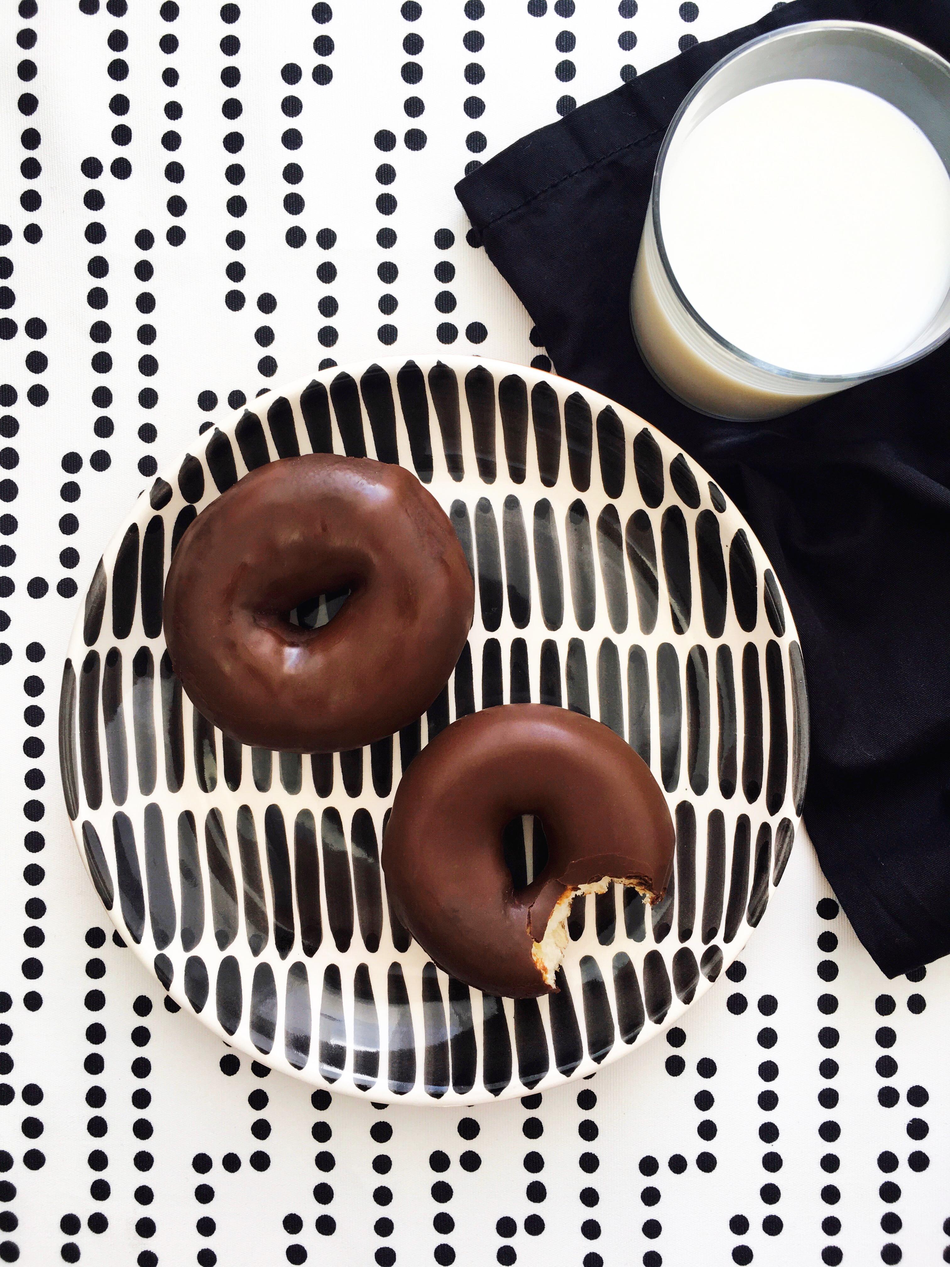 black and white salad plates