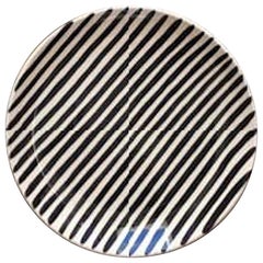 Handgemachte Schwarze und Weiße Streifen Keramik Essteller, auf Lager