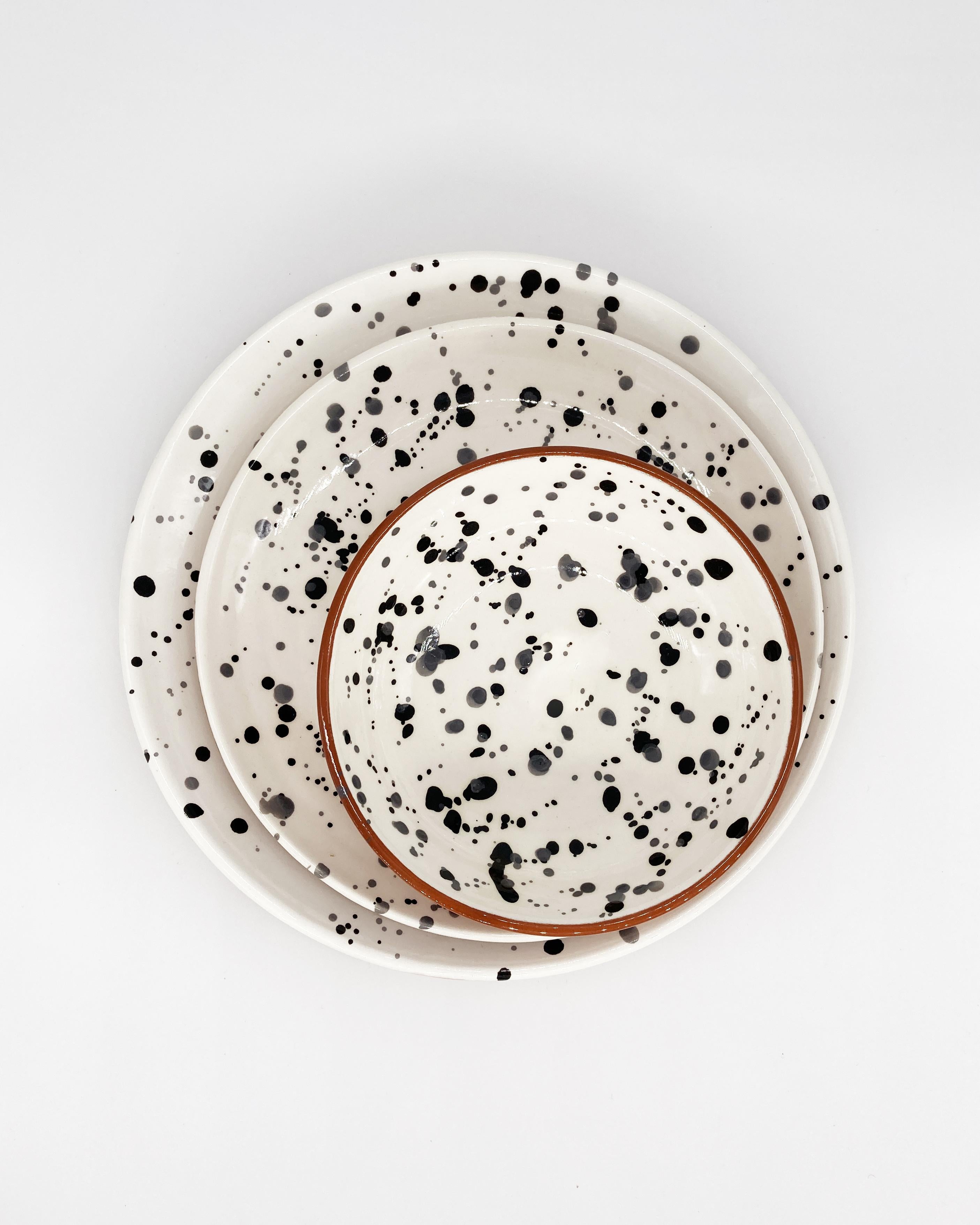 Portuguese Handmade Black and White Terra Cotta Dot Pattern Dinner Plates, in Stock For Sale