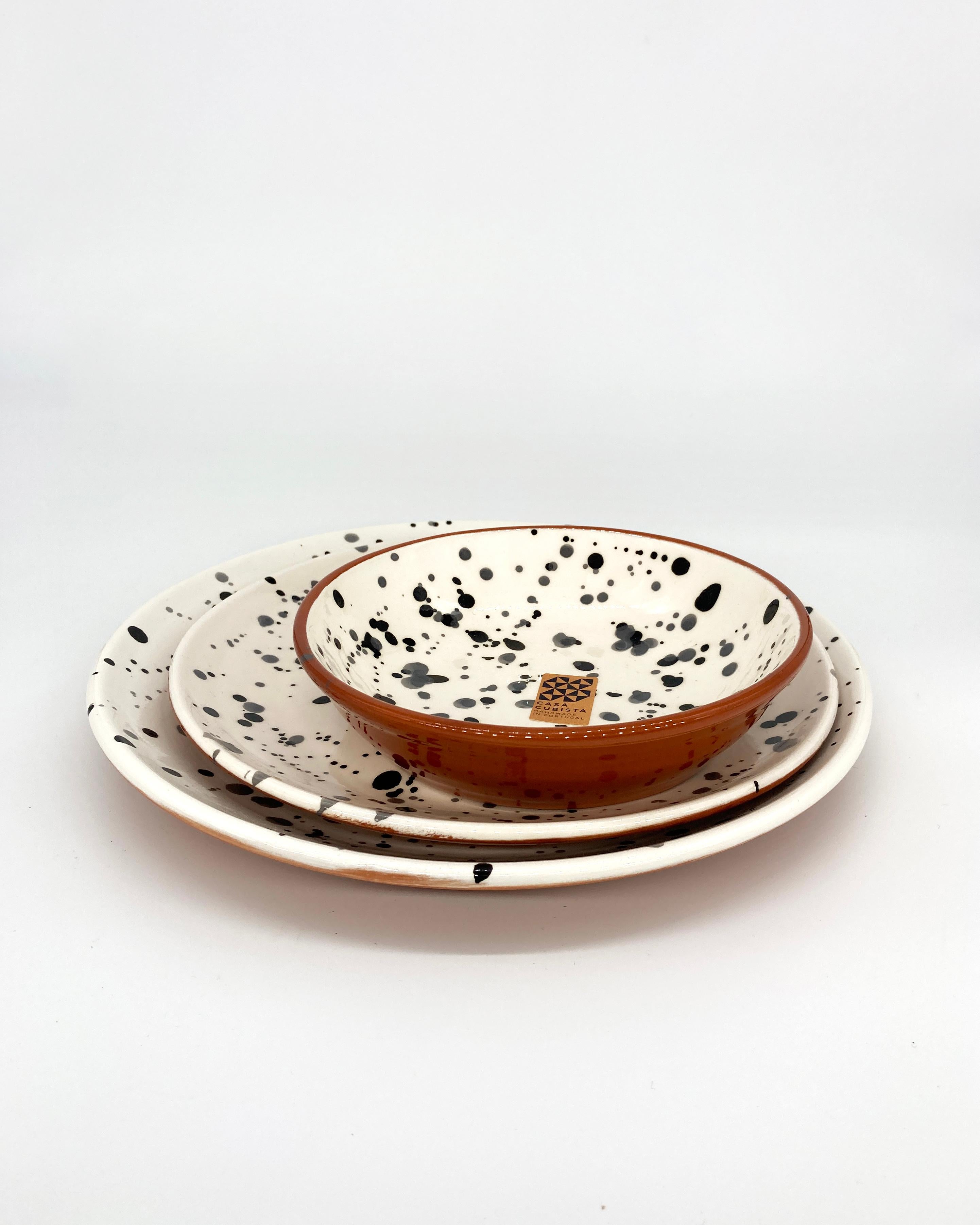 Hand-Painted Handmade Black and White Terra Cotta Dot Pattern Dinner Plates, in Stock For Sale