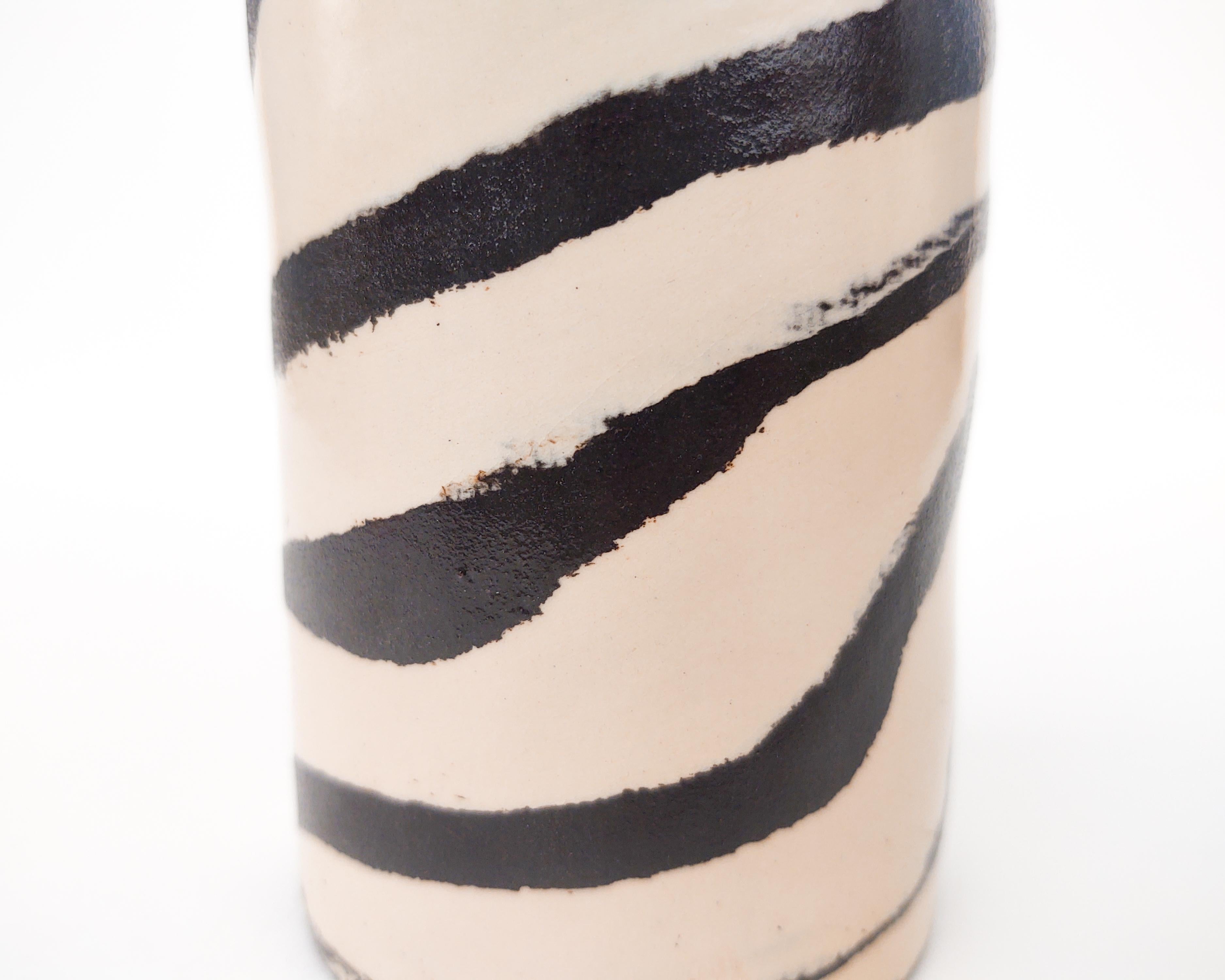 Handmade Black & White Spiral Striped Nerikomi Vase by Fizzy Ceramics For Sale 1